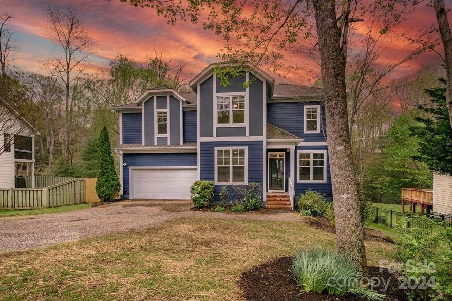 Priced to sell! Now is your chance to get into the prestigious Biltmore Lake community at an amazing price. This home is in excellent condition with recent updates, including some new hardwood floors, a new fence, new skylights, and fresh paint.  Step outside to enjoy the fenced-in backyard that backs up to walking trails and 2 tranquil creeks. Enjoy the private lake and beach within the community along with many other amenities offered in Biltmore Lake. Close to downtown Asheville you’ll have easy access to restaurants, shops, and cultural attractions. While only being 2 exits from the Airport making travel a breeze.

Don't miss out on this incredible opportunity!