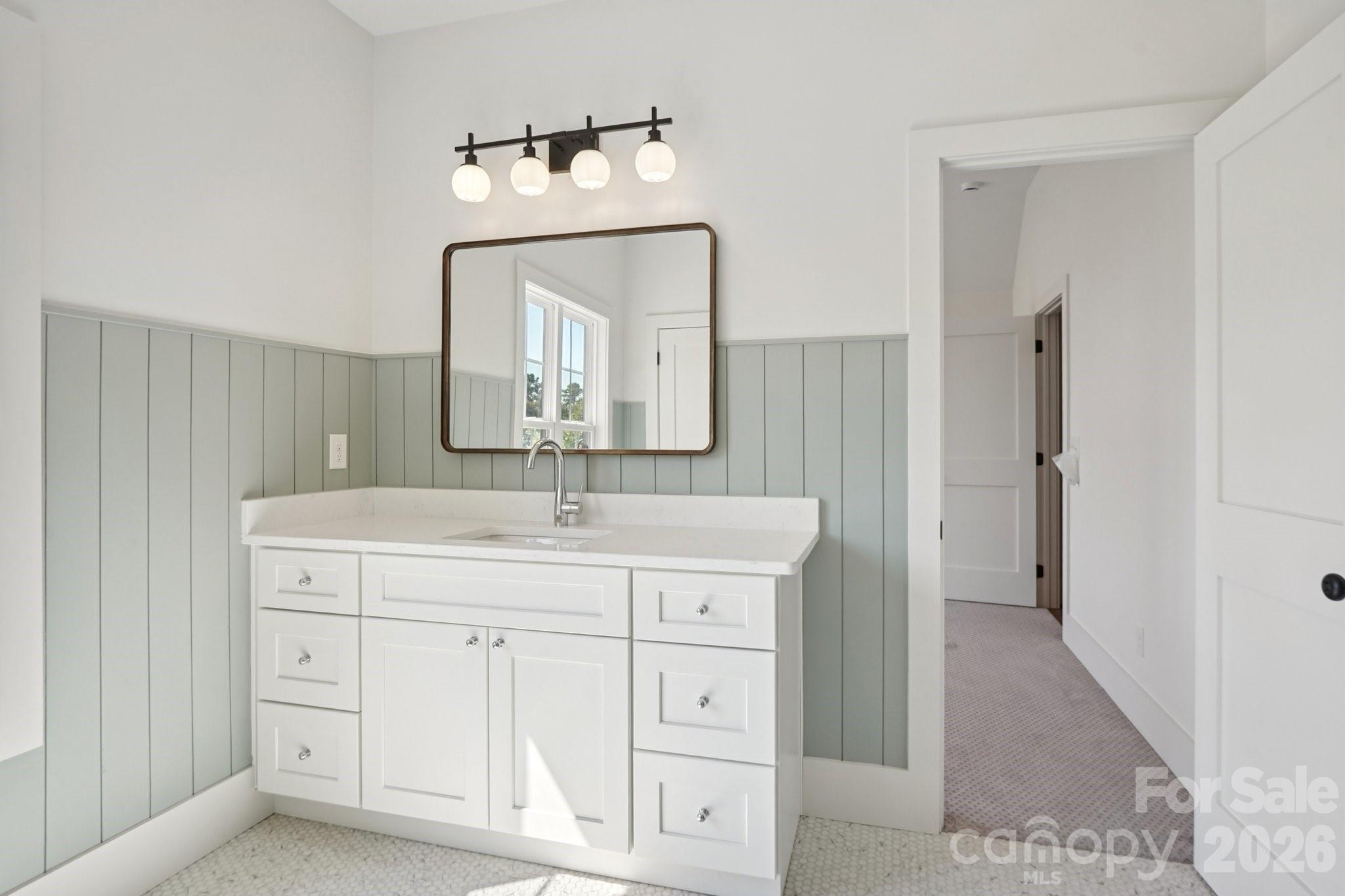 Hollins Grove - Residential