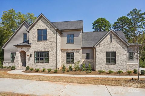 Photo of 14217 Hollins Grove Avenue, Huntersville, NC 28078 (MLS # 4298270)