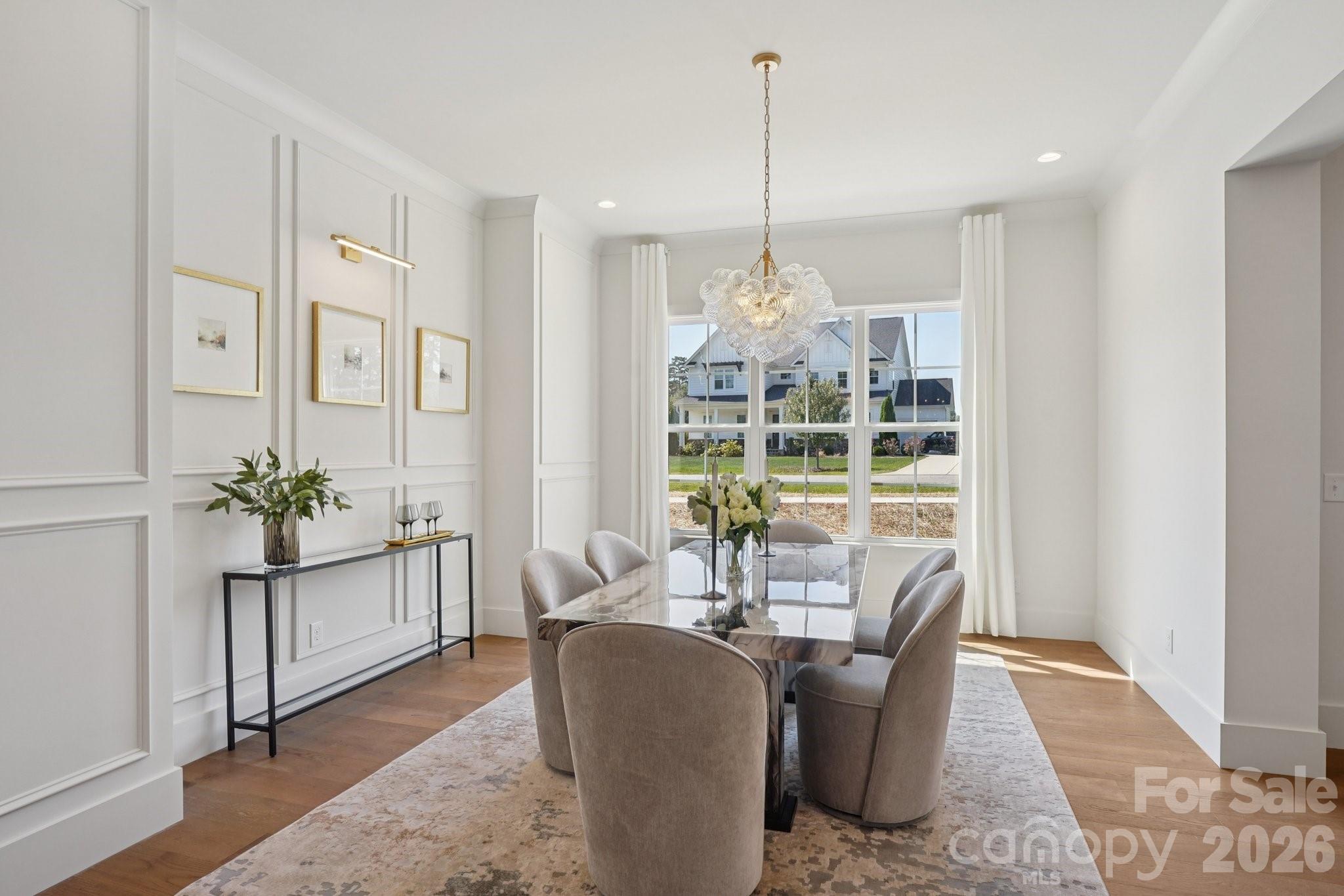 Hollins Grove - Residential