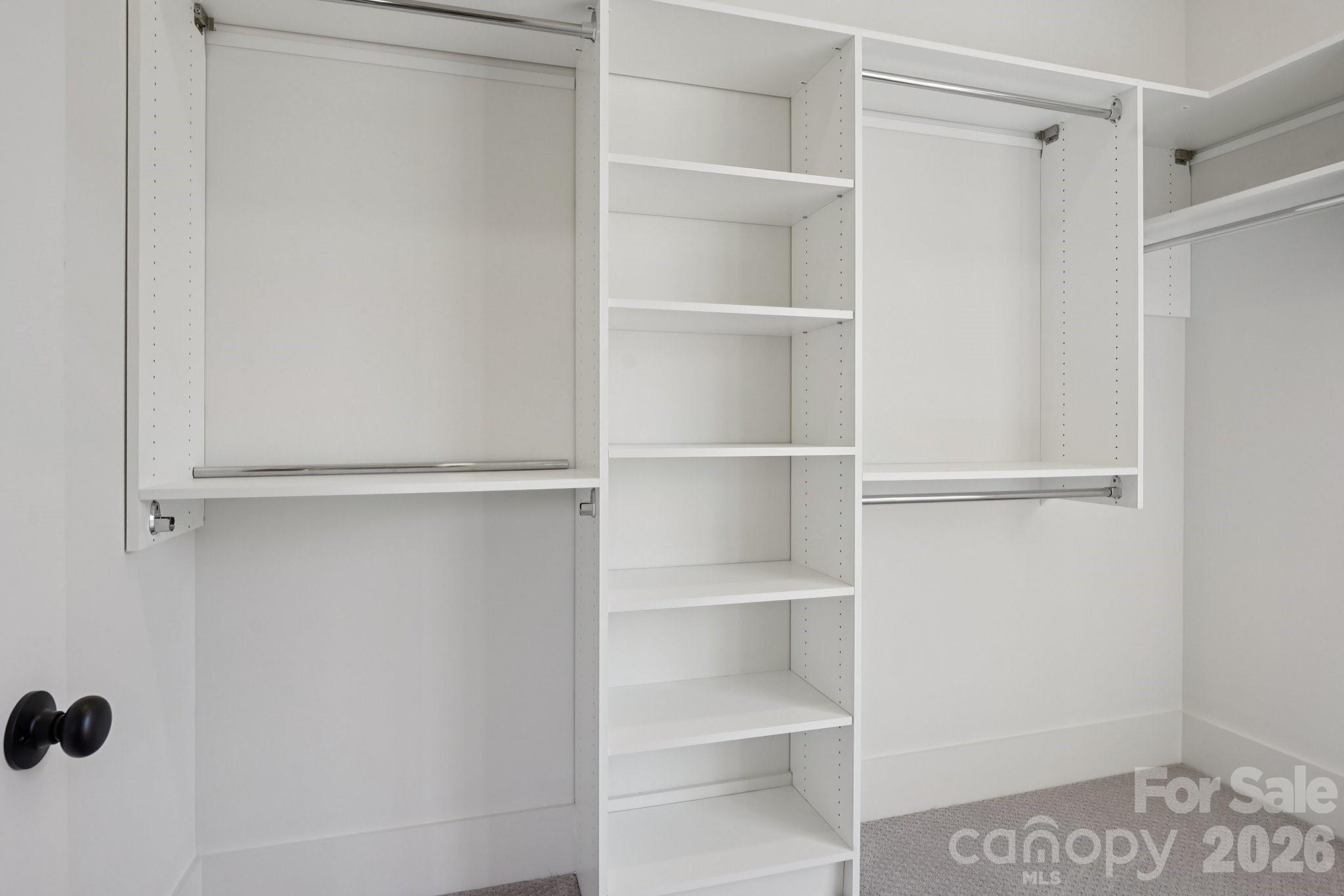 Hollins Grove - Residential