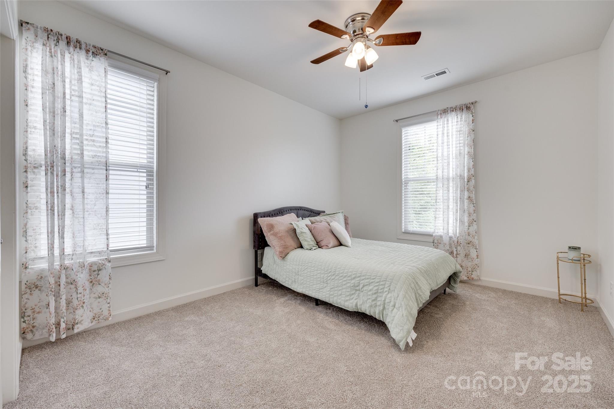 Lake Ridge - Residential