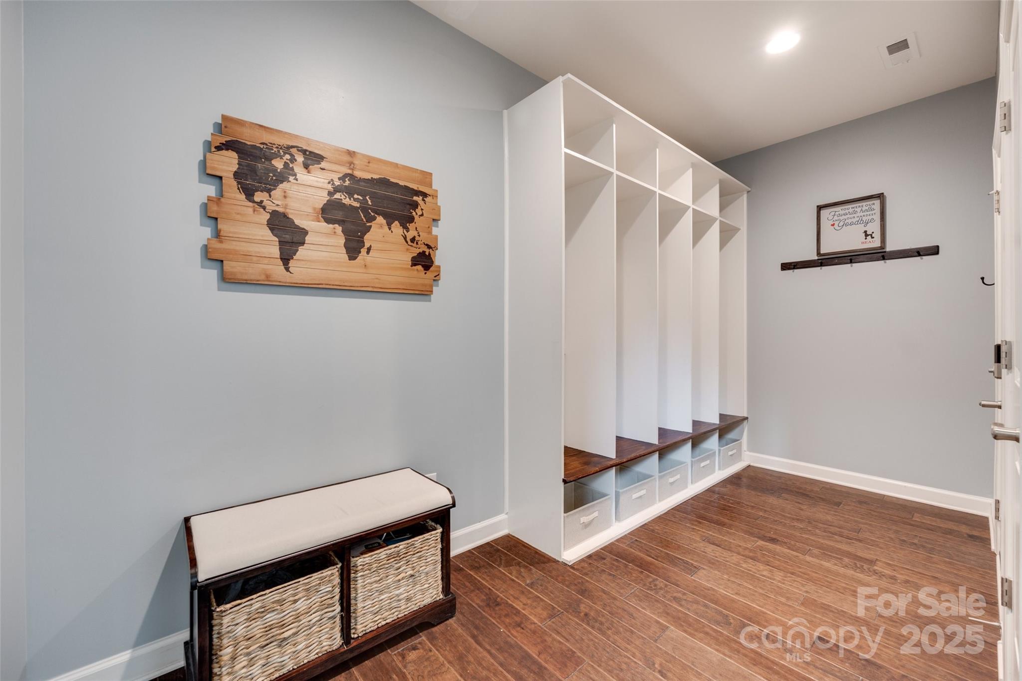 Lake Ridge - Residential