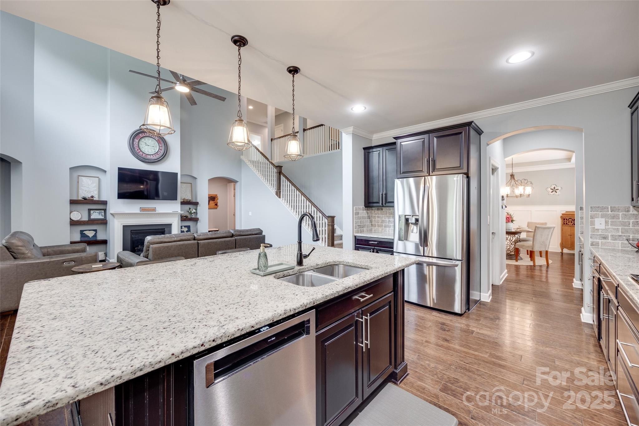 Lake Ridge - Residential