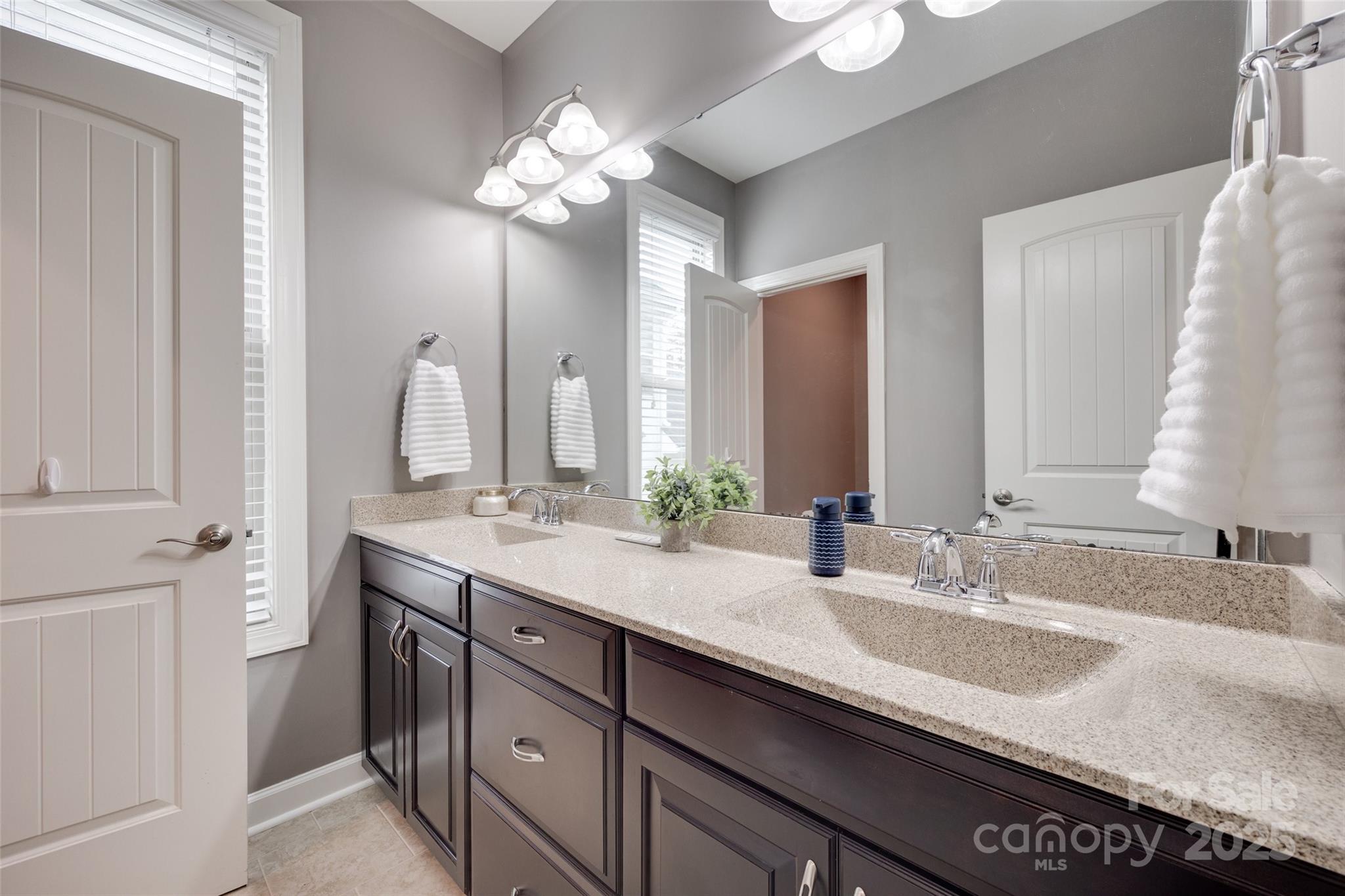 Lake Ridge - Residential