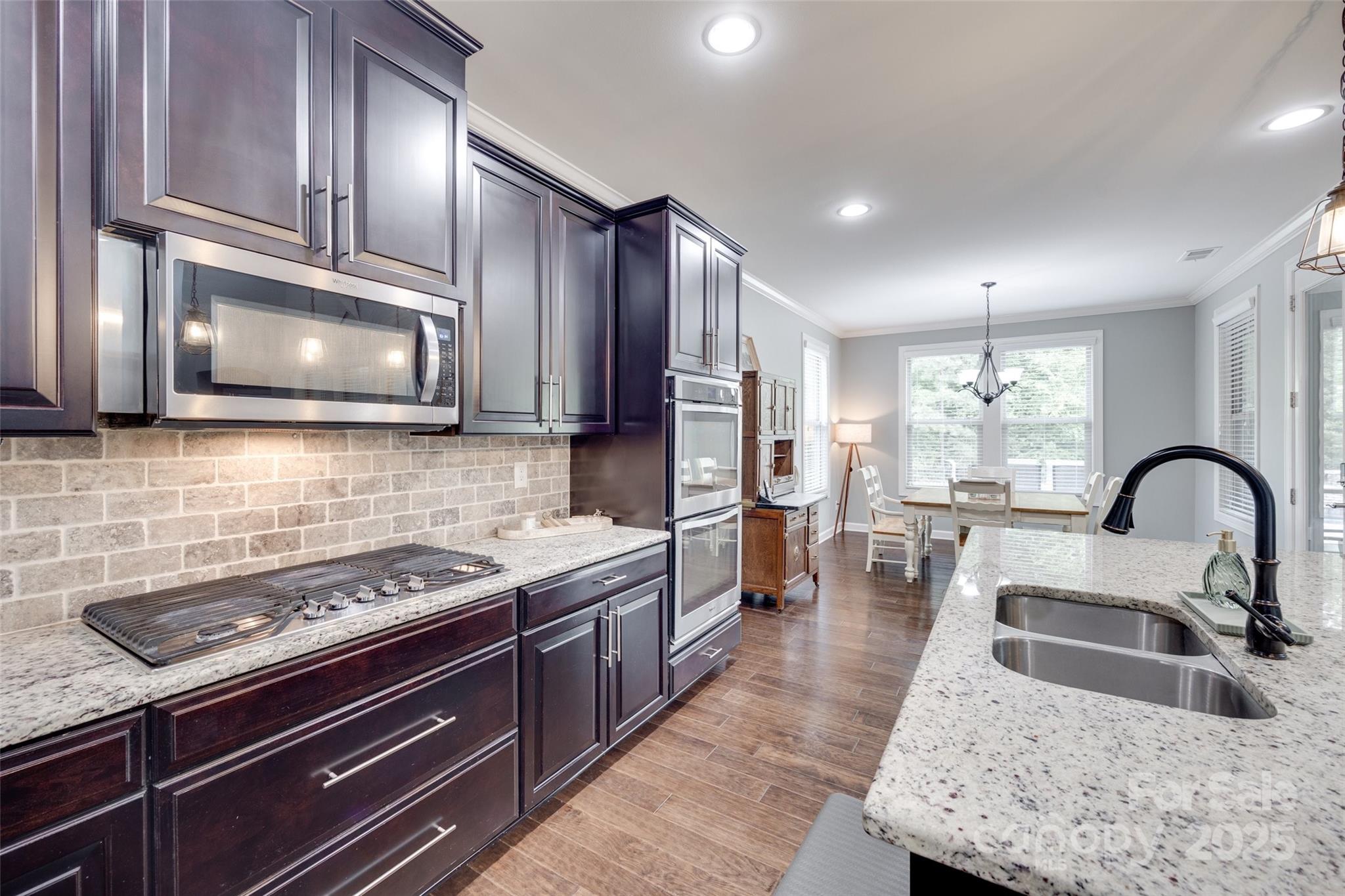 Lake Ridge - Residential