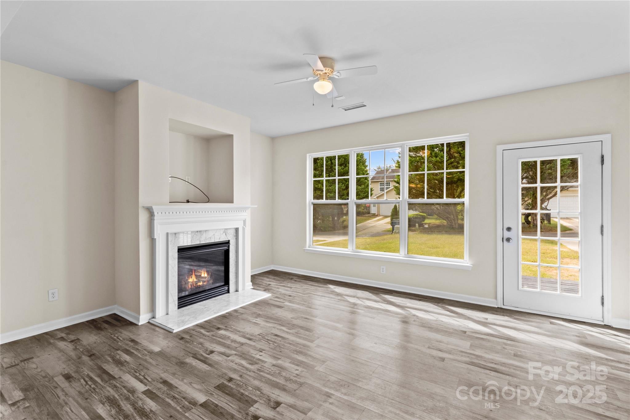 6118 Colonial Garden Drive 213