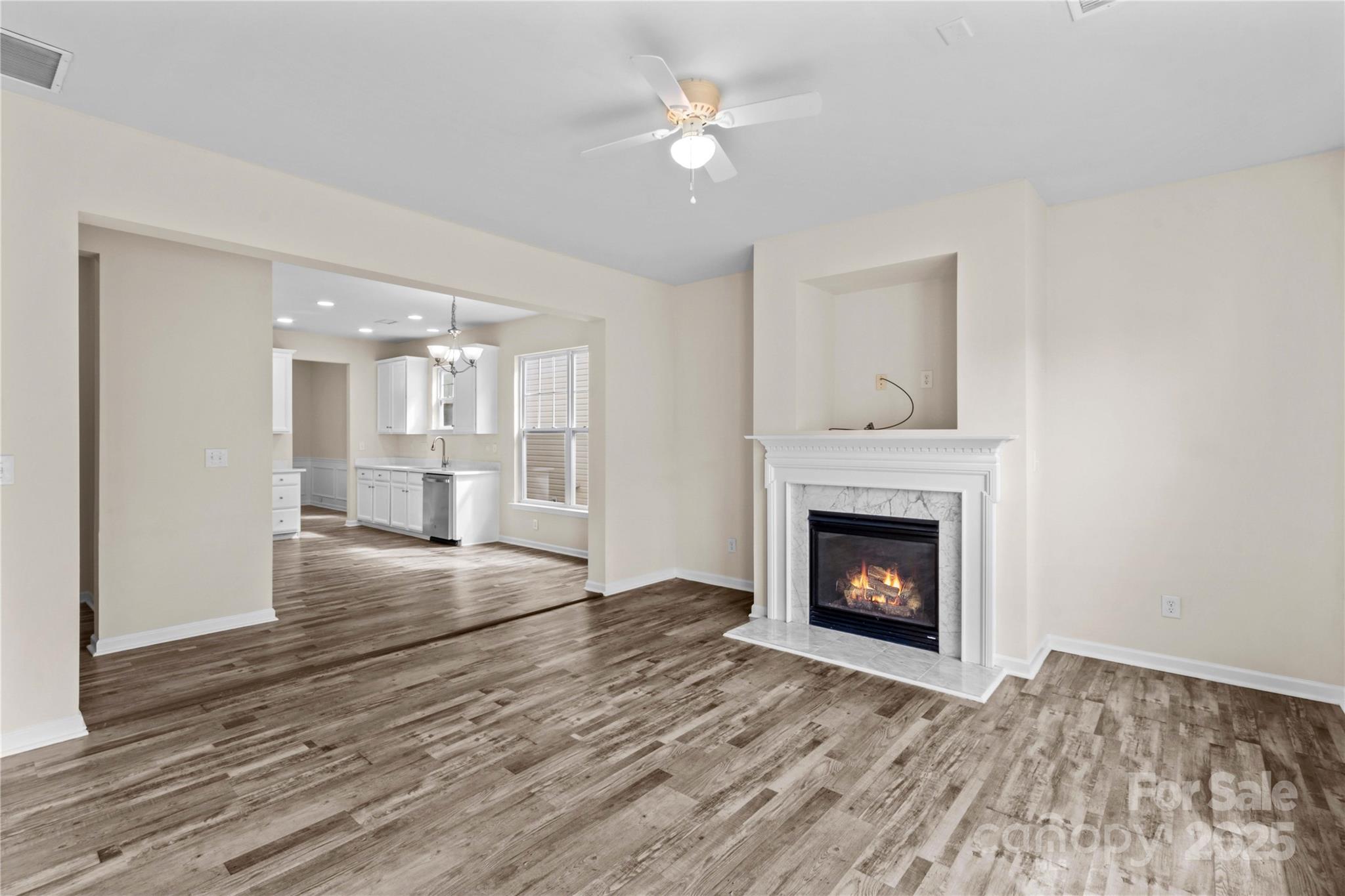 6118 Colonial Garden Drive 213