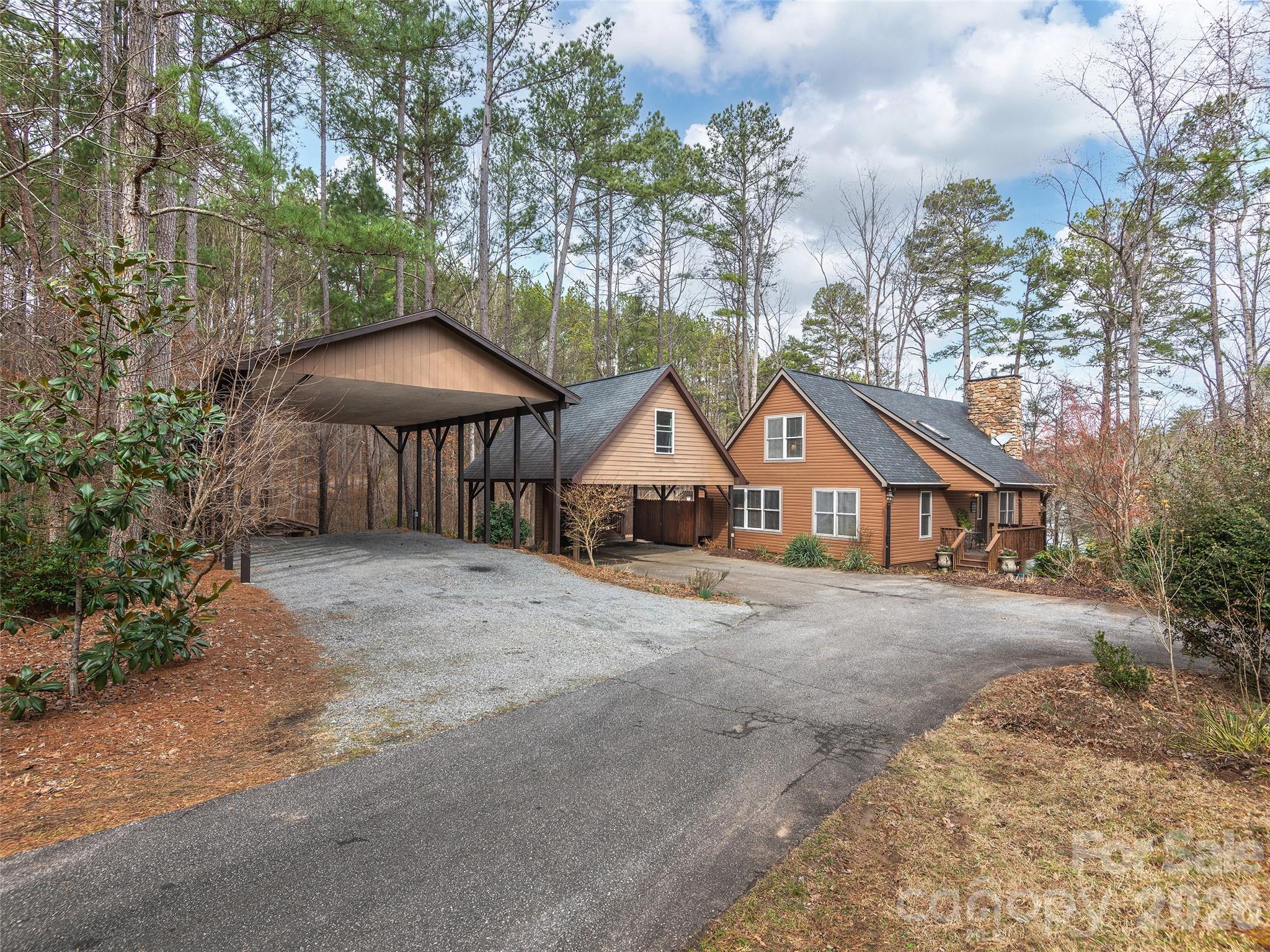 Lake Adger - Residential