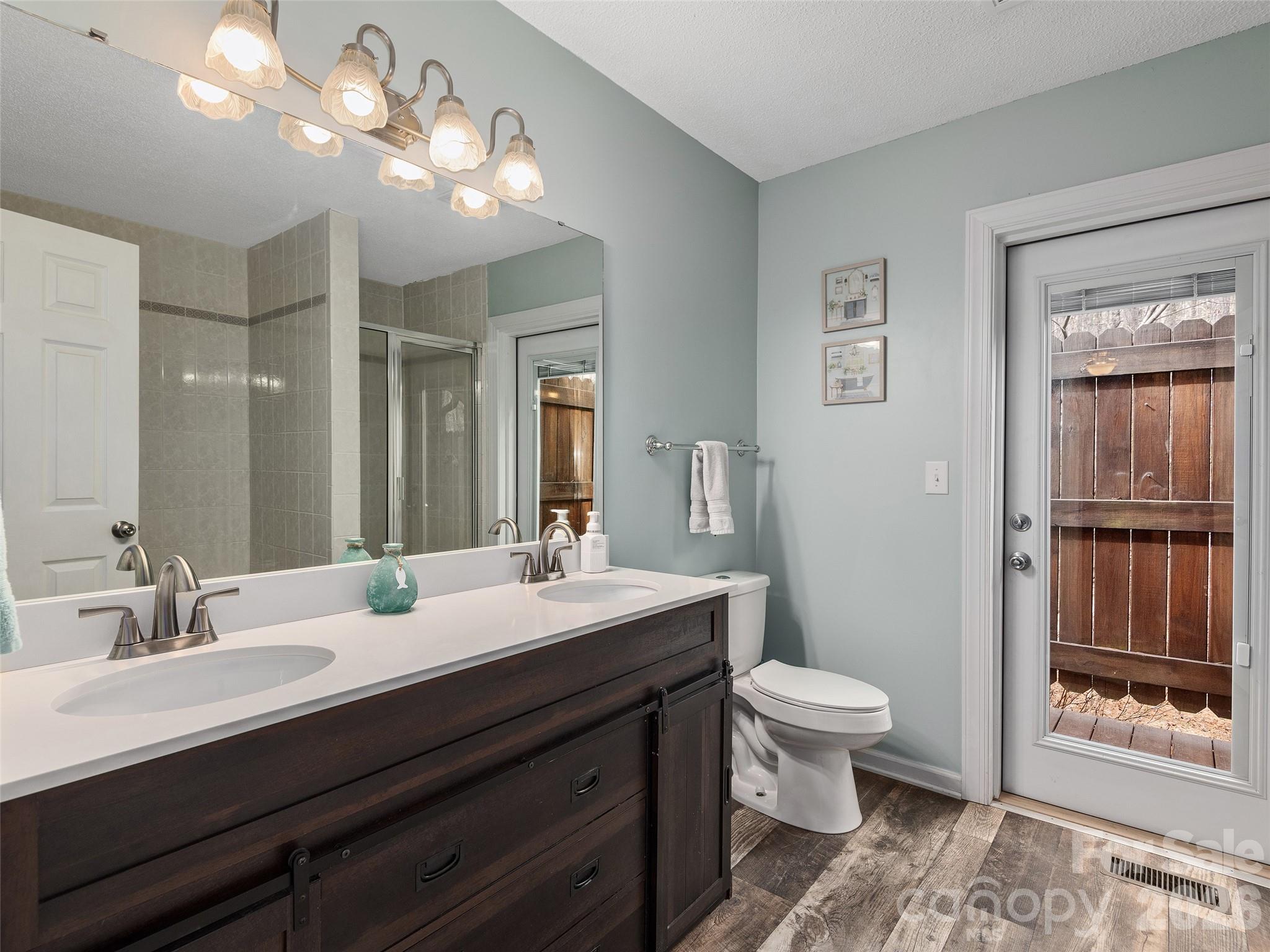 Lake Adger - Residential