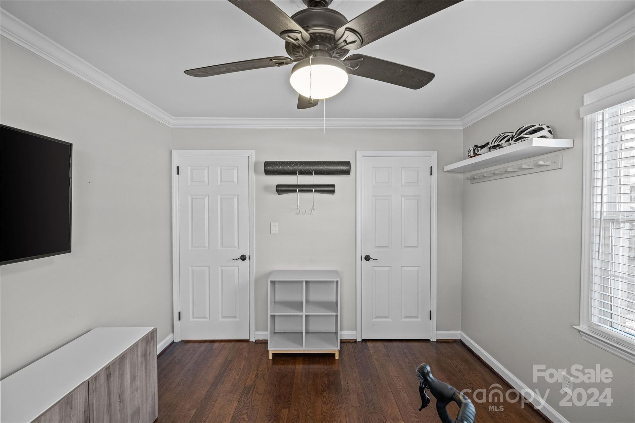 Colonial Village - Residential