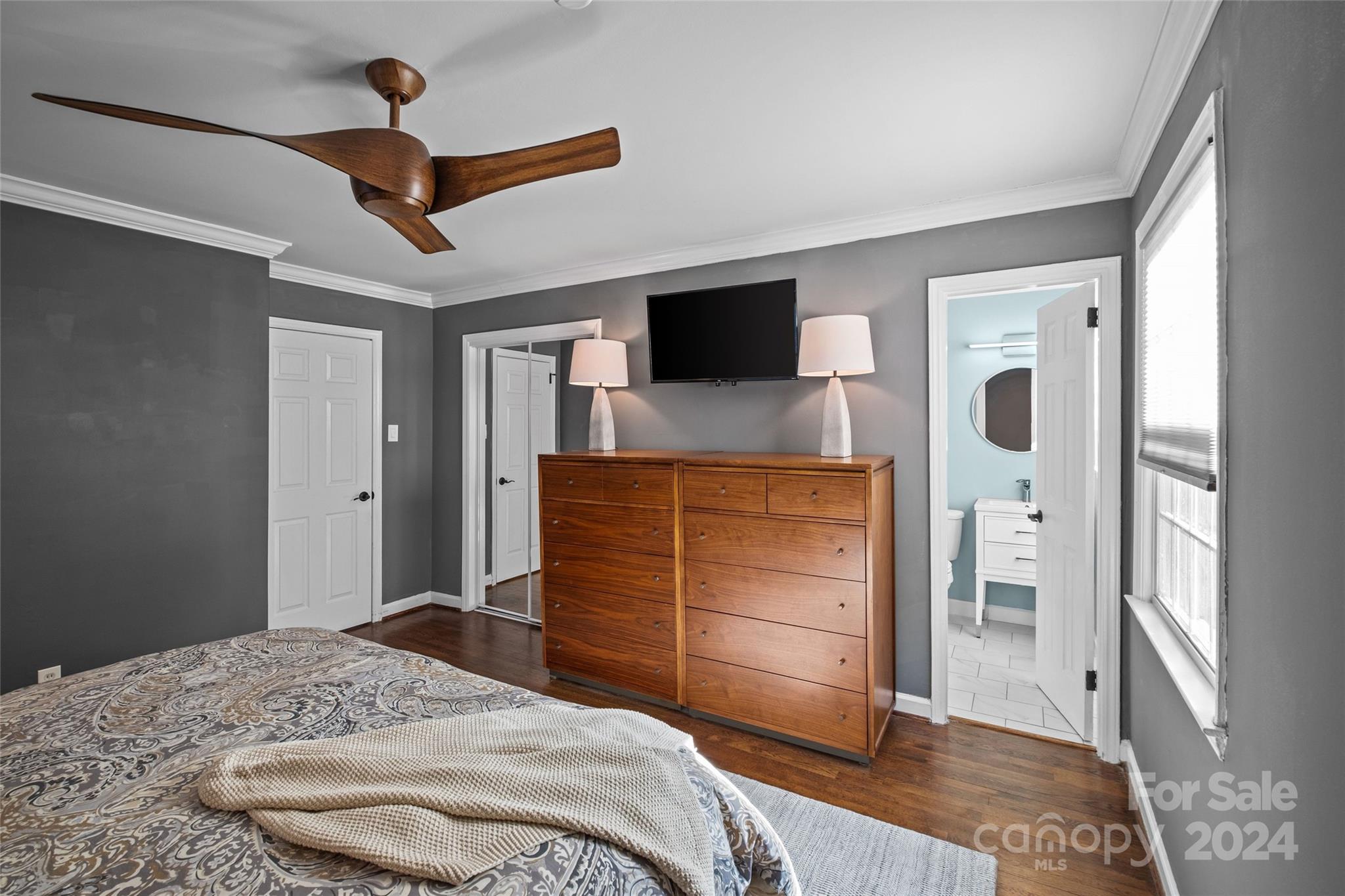 Colonial Village - Residential