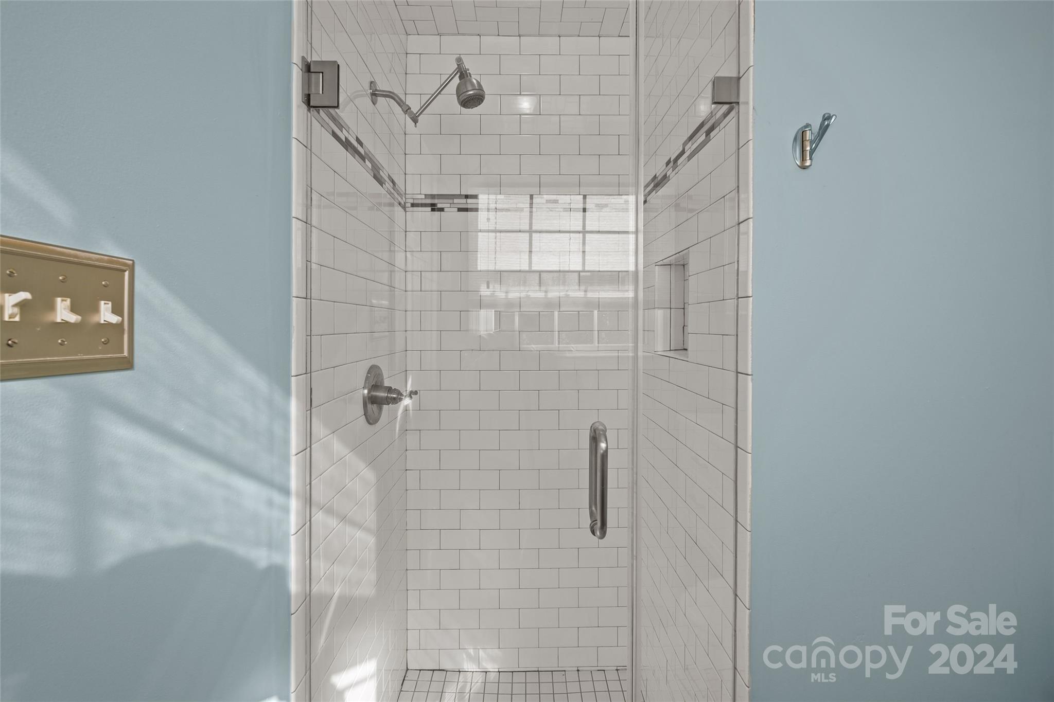 Colonial Village - Residential