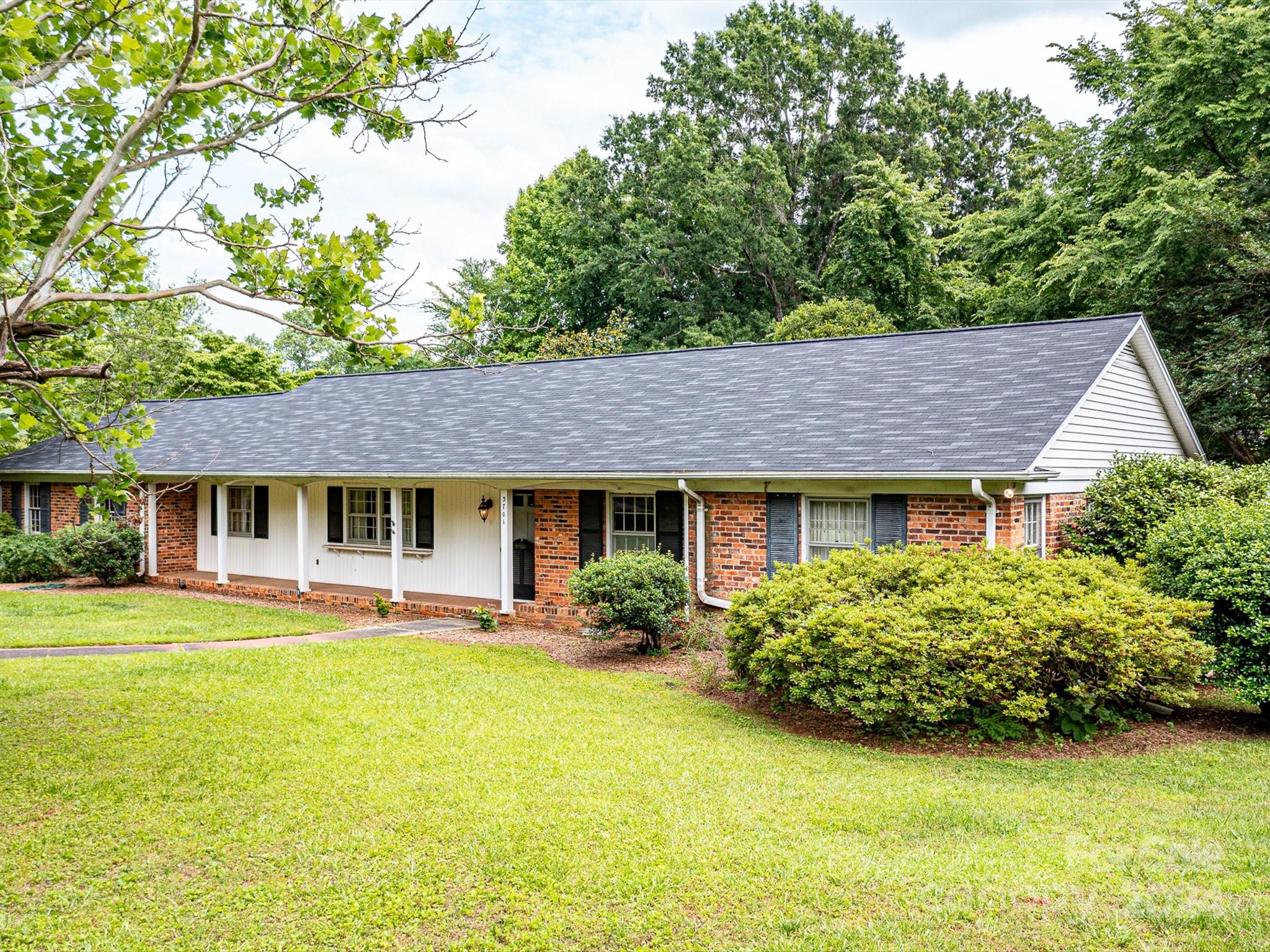 Foxcroft - Residential