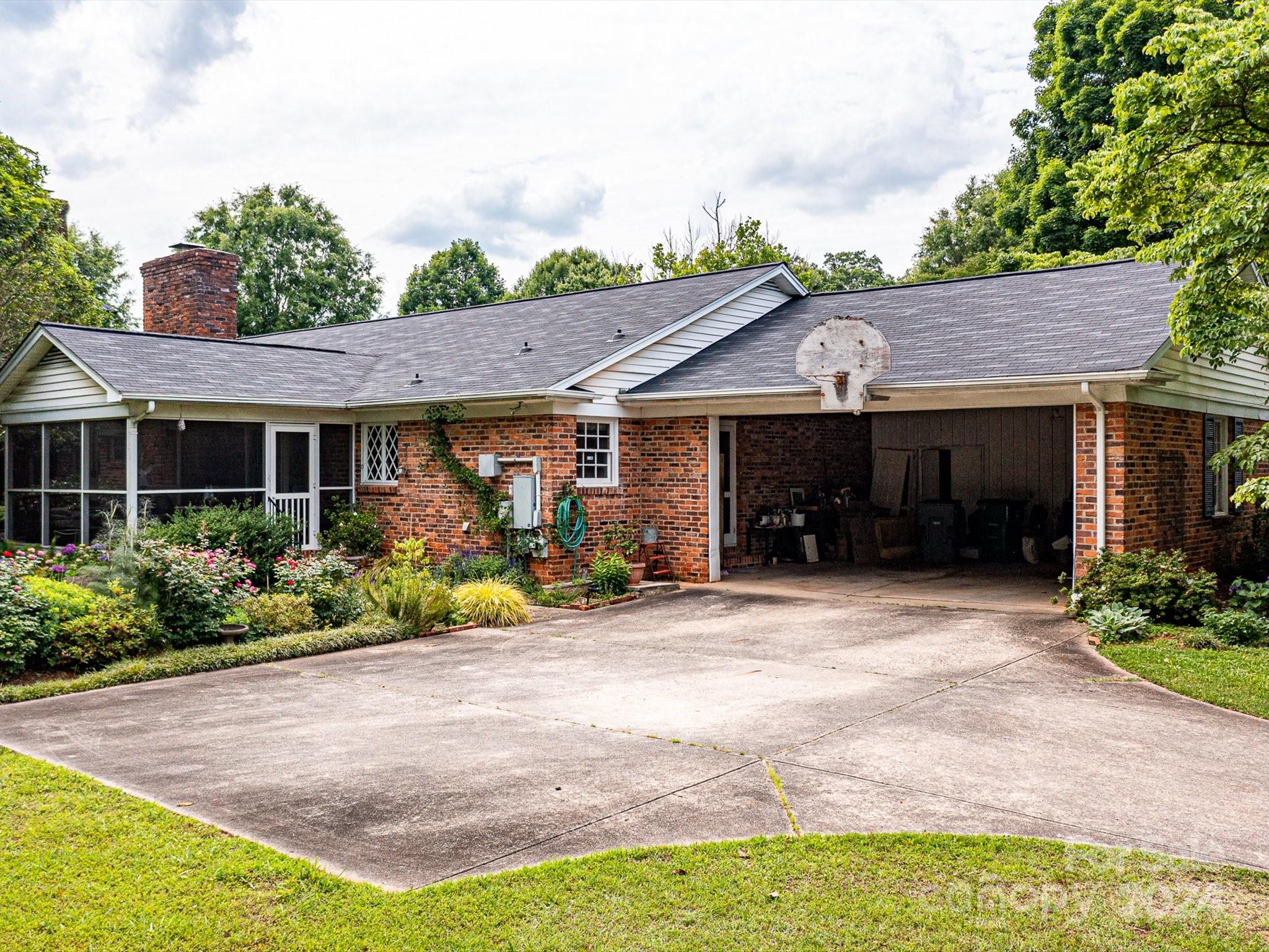 Foxcroft - Residential