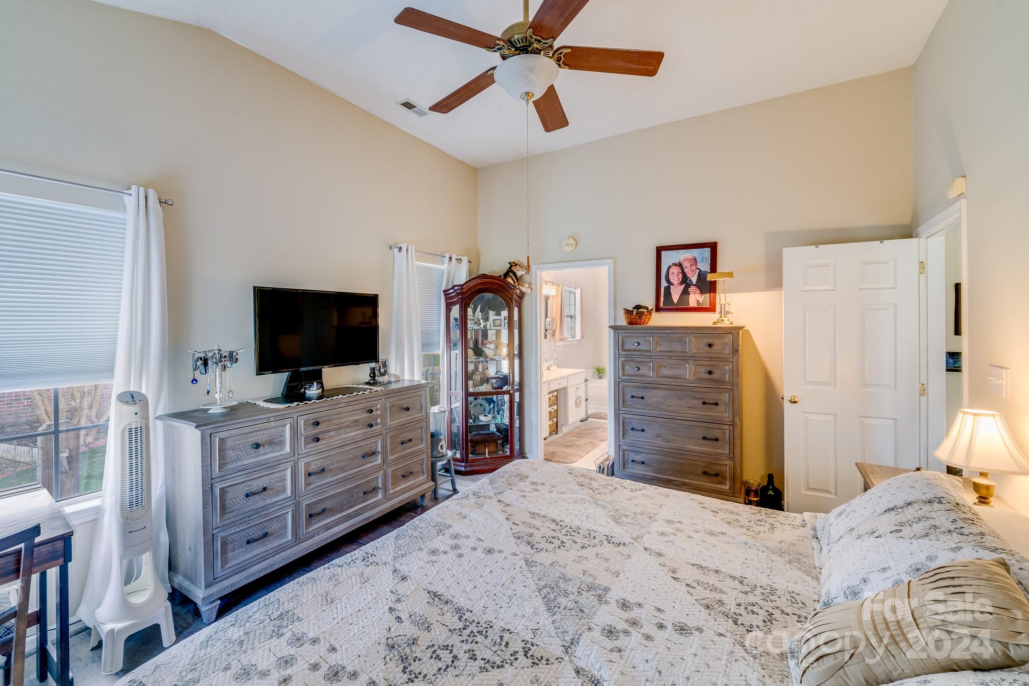 The Villages Of Leacroft - Residential