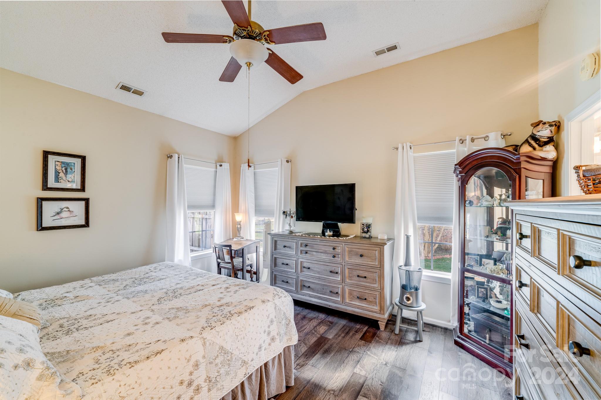 The Villages Of Leacroft - Residential