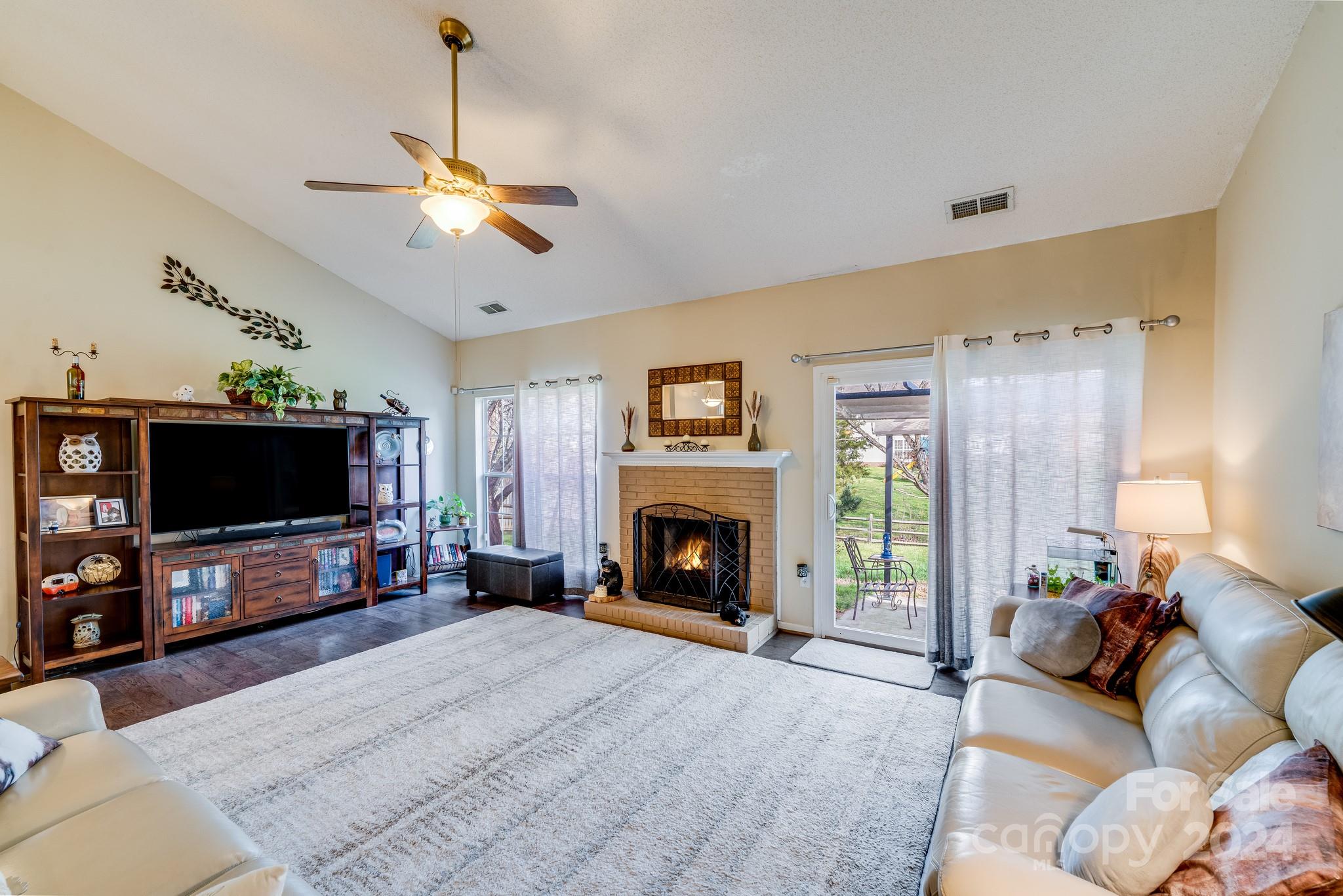 The Villages Of Leacroft - Residential