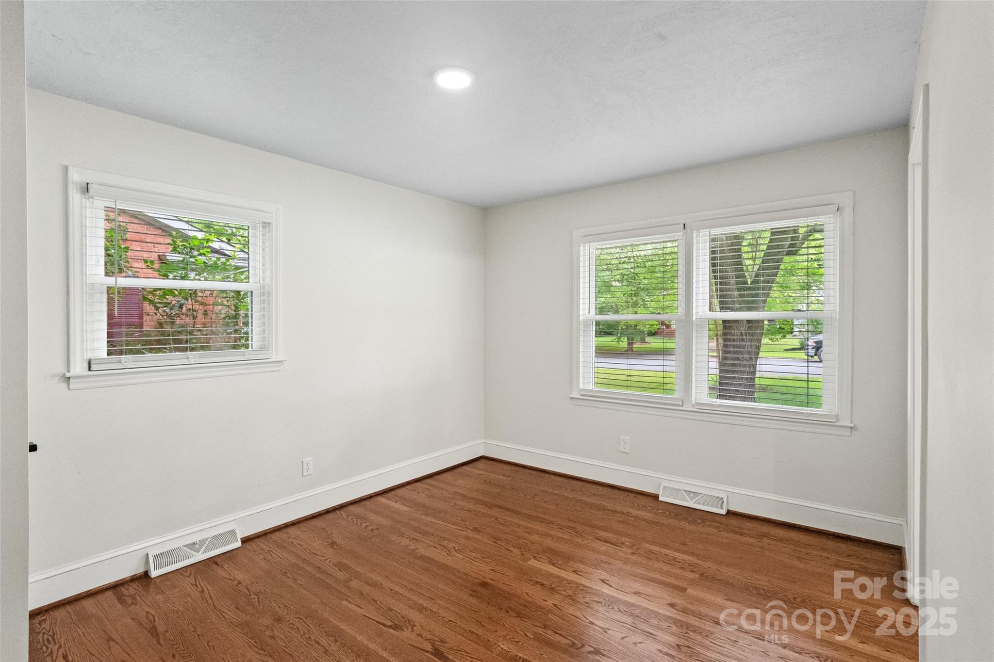 East Sharon Park - Residential