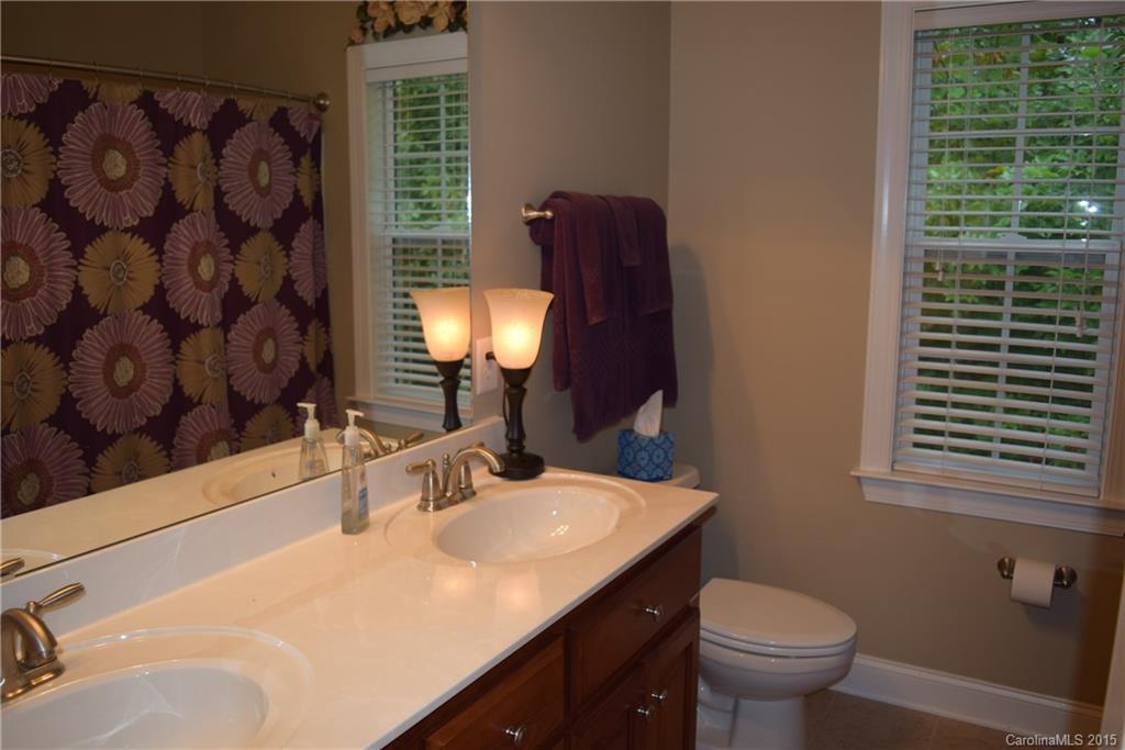 Somerset At Autumn Cove - Residential