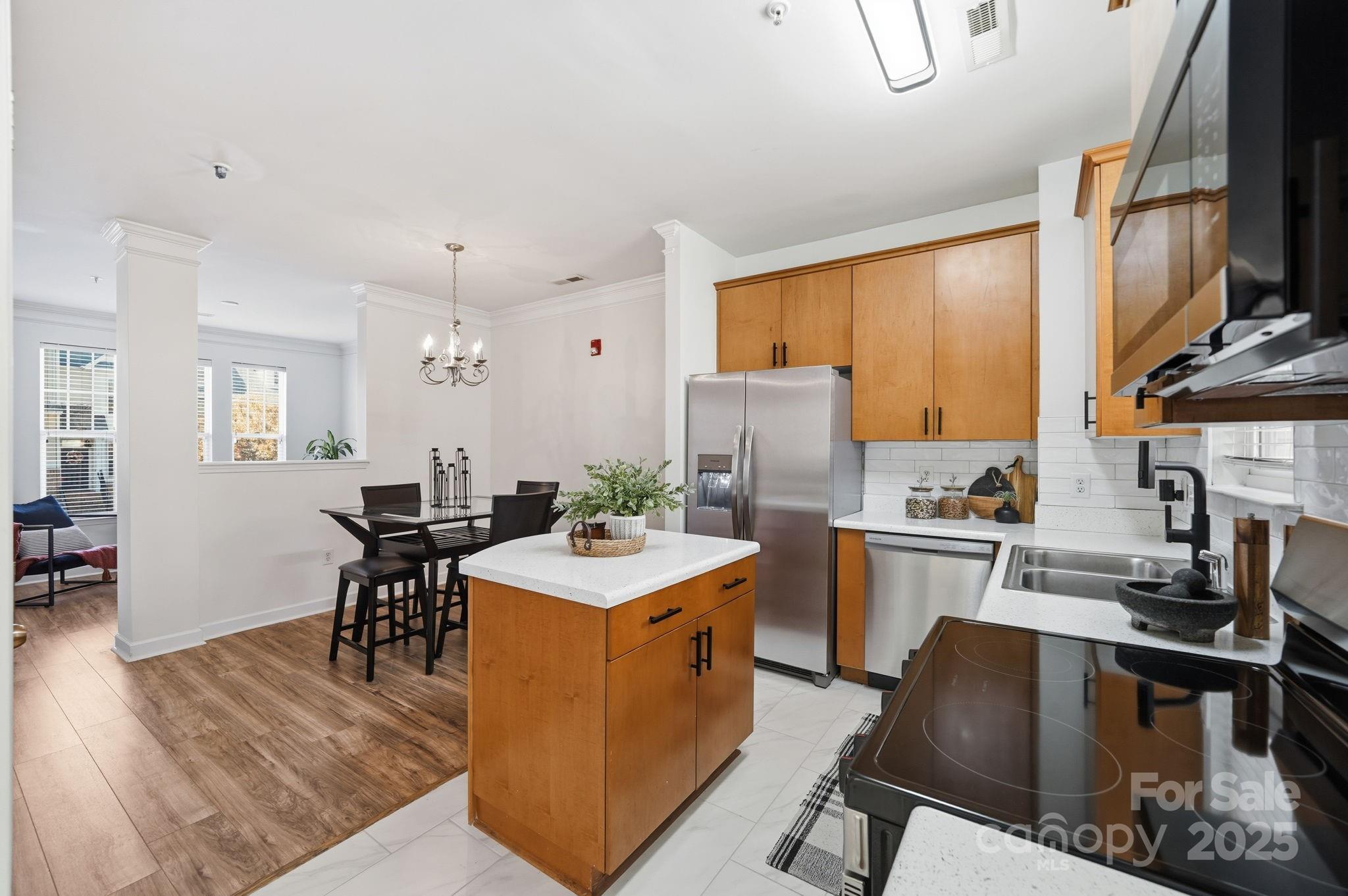 Signature Ridge - Residential