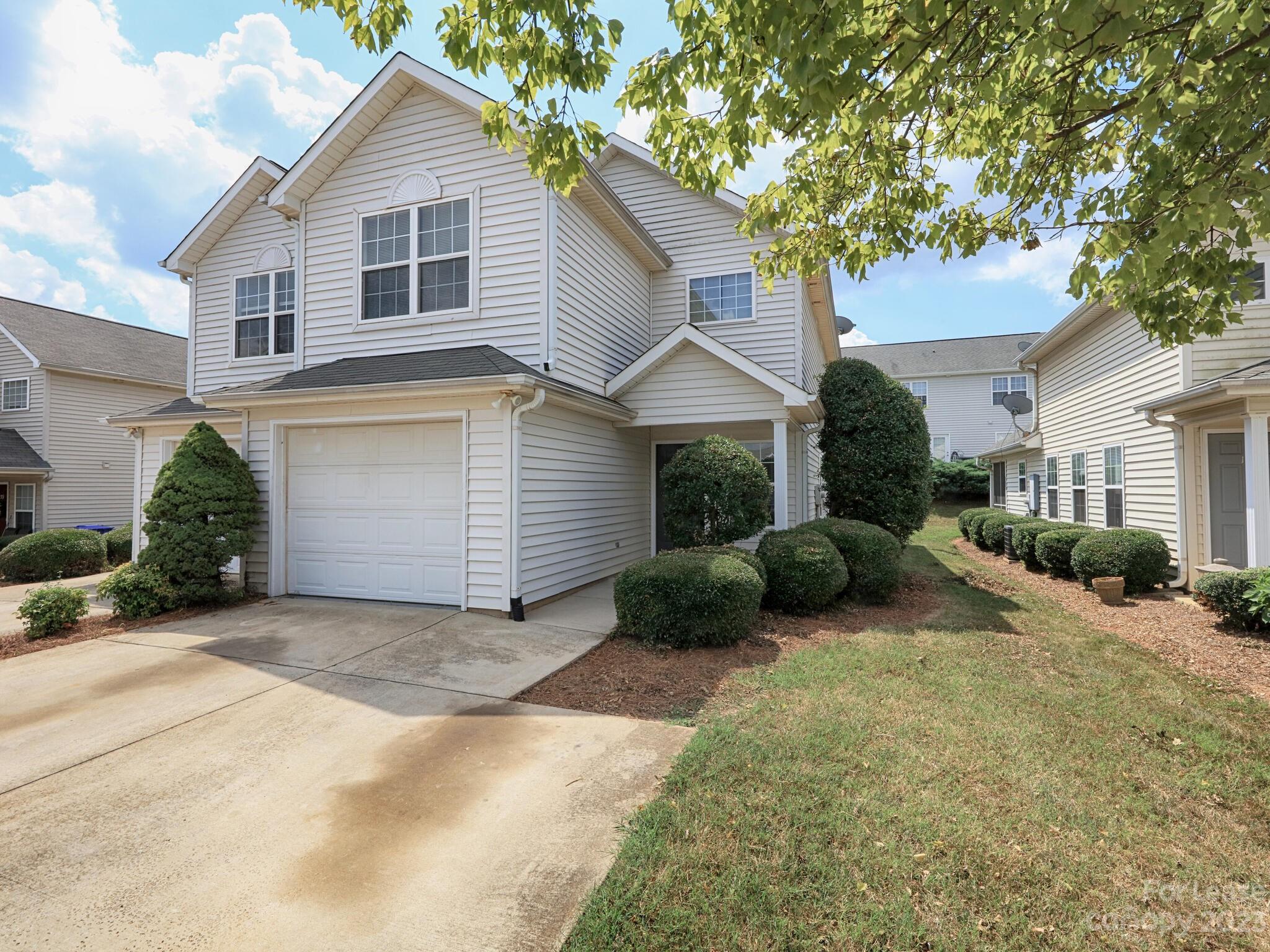 The Clusters - Residential Lease