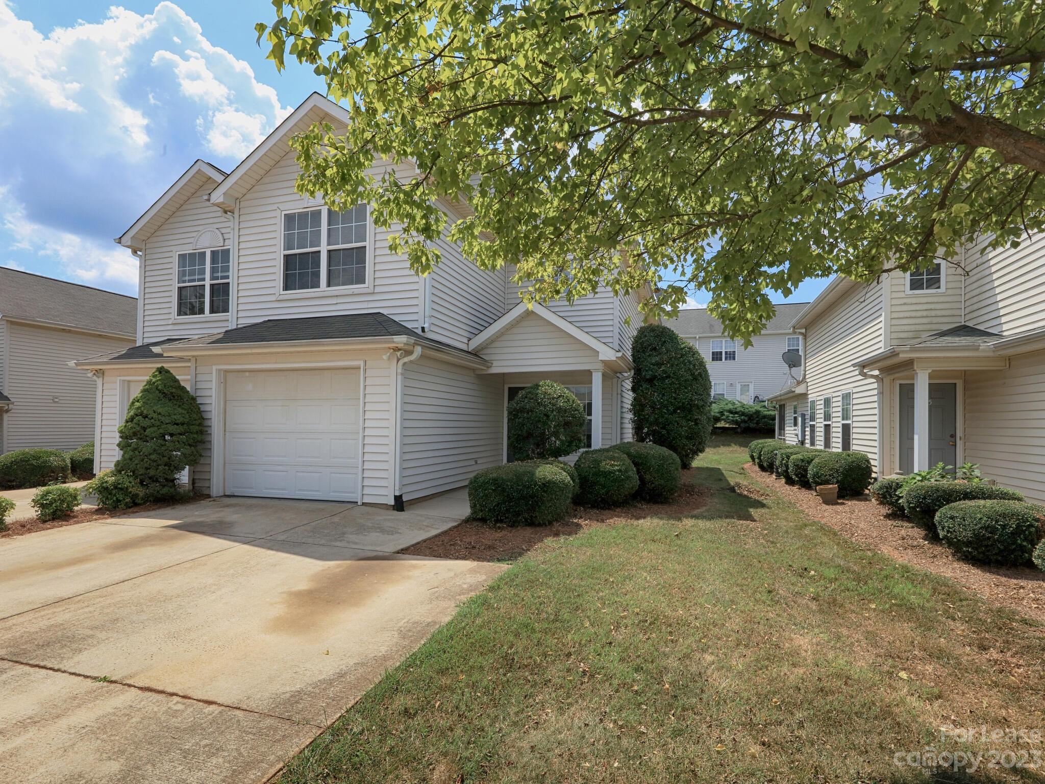 The Clusters - Residential Lease