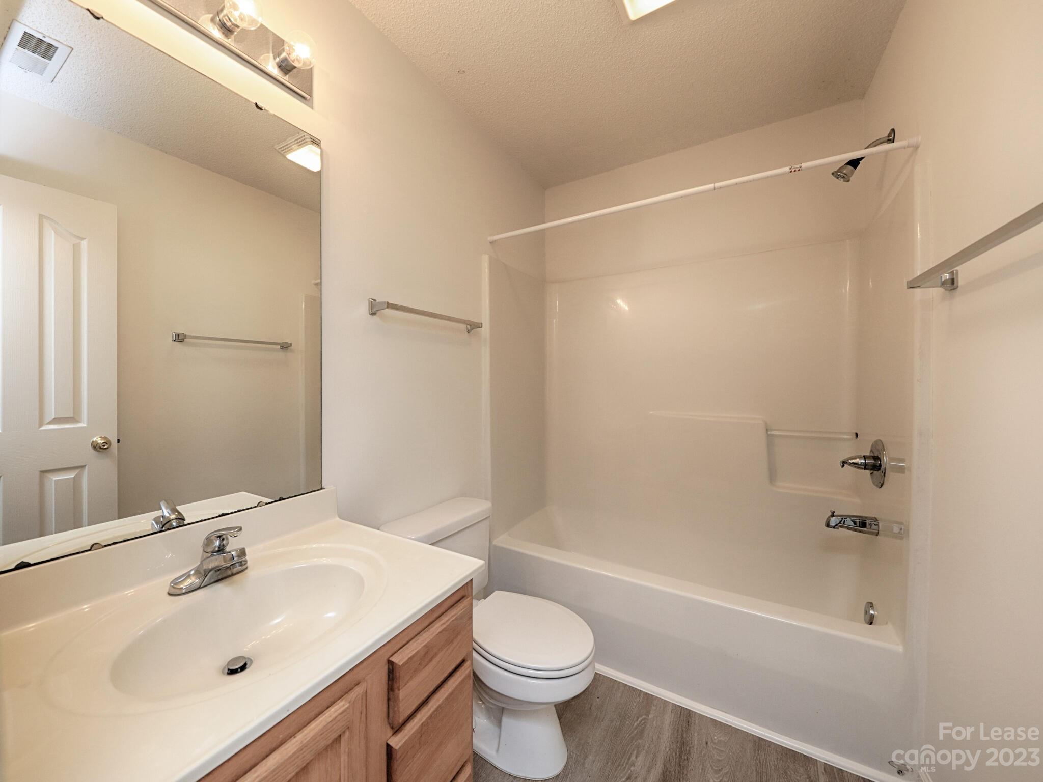 The Clusters - Residential Lease