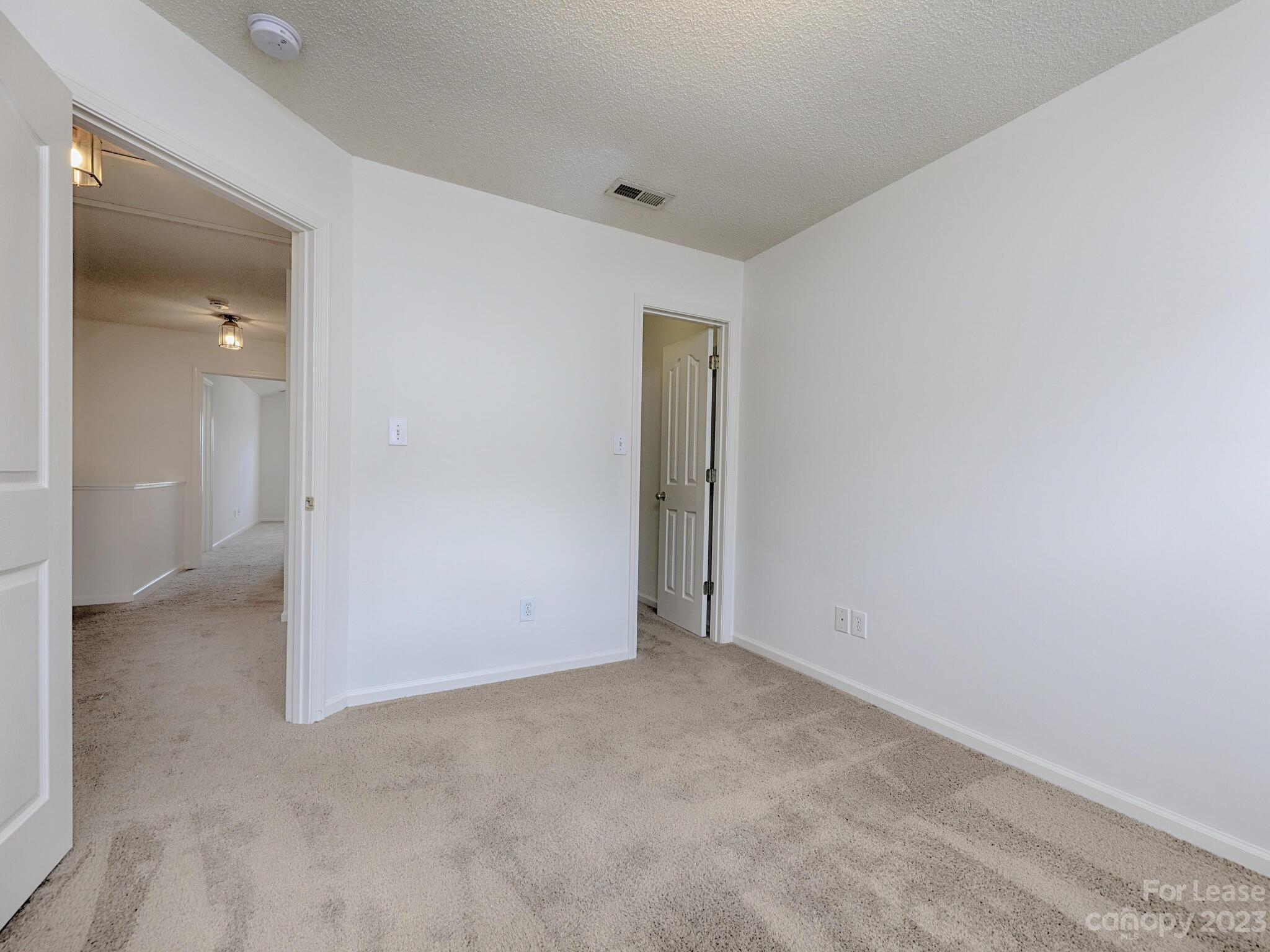 The Clusters - Residential Lease