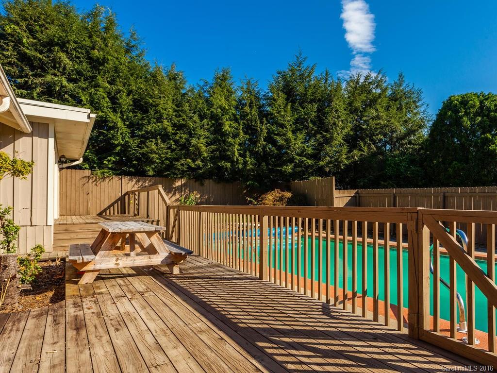 Crooked Creek - Residential