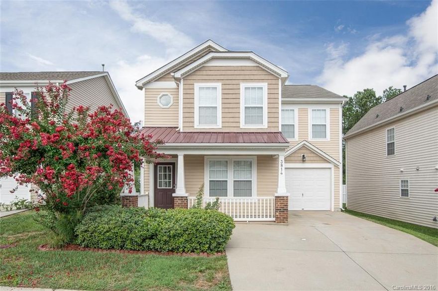 Rare find in popular neighborhood of Arlington!  With a location that simply can't be beat, great schools, low South Carolina taxes, and a neighborhood with countless amenities such as a pool and fitness center this home has it all.  A covered front porch will welcome you into this home with an open floor plan.  Don't let this move in ready home pass you by!