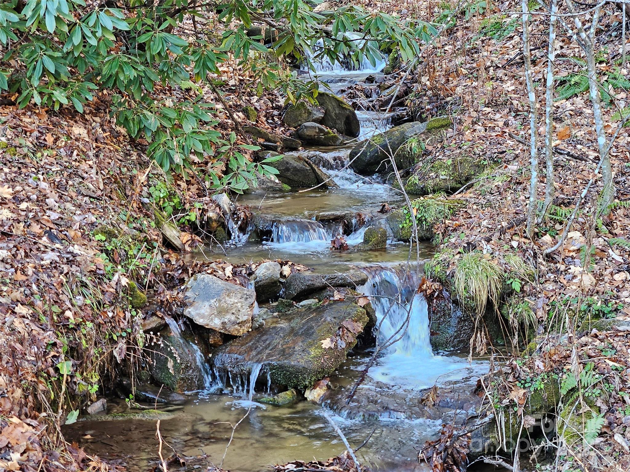 000 Serenity Drive 27