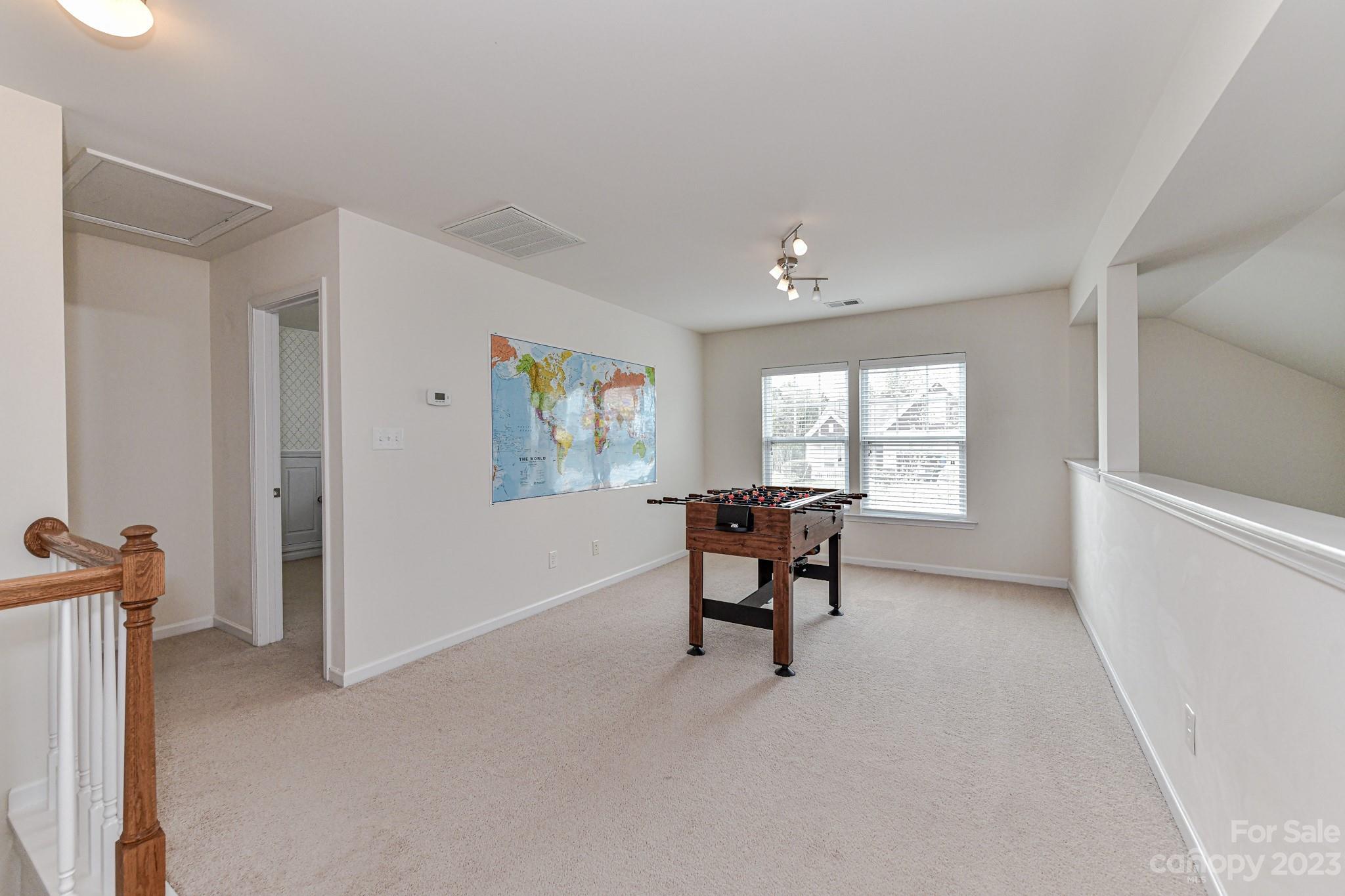 English Trails - Residential