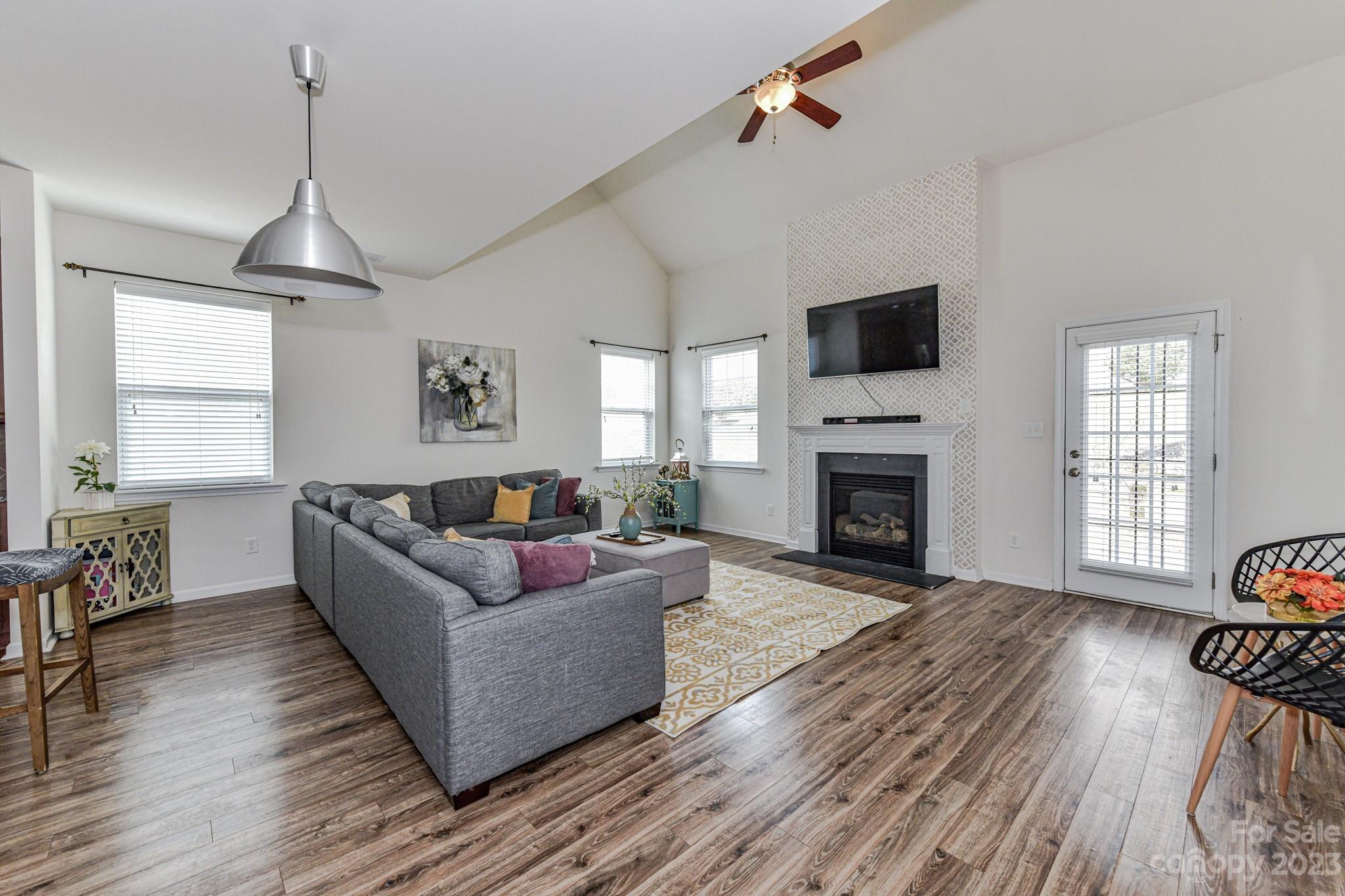 English Trails - Residential