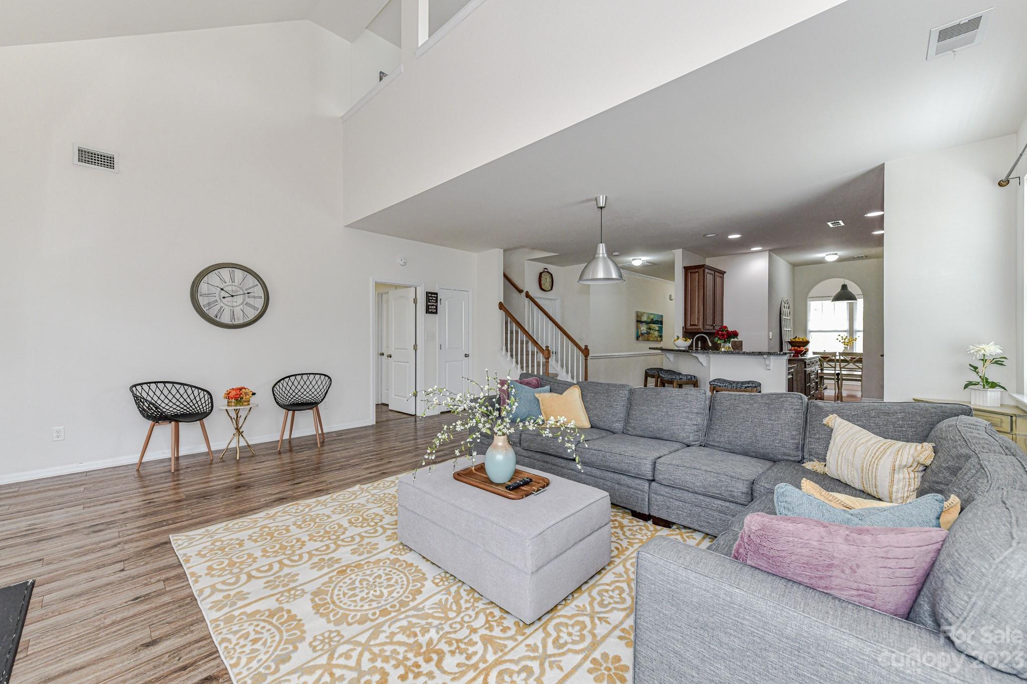 English Trails - Residential