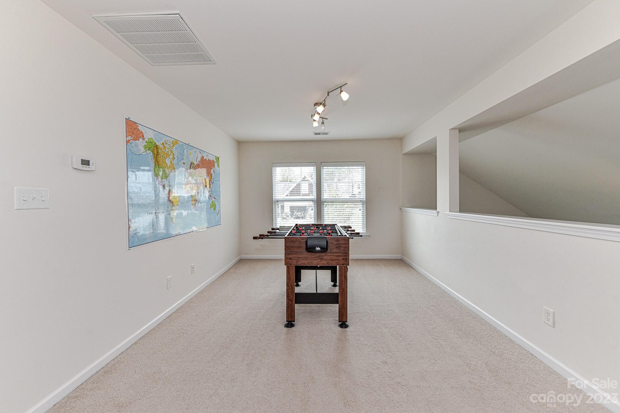 English Trails - Residential