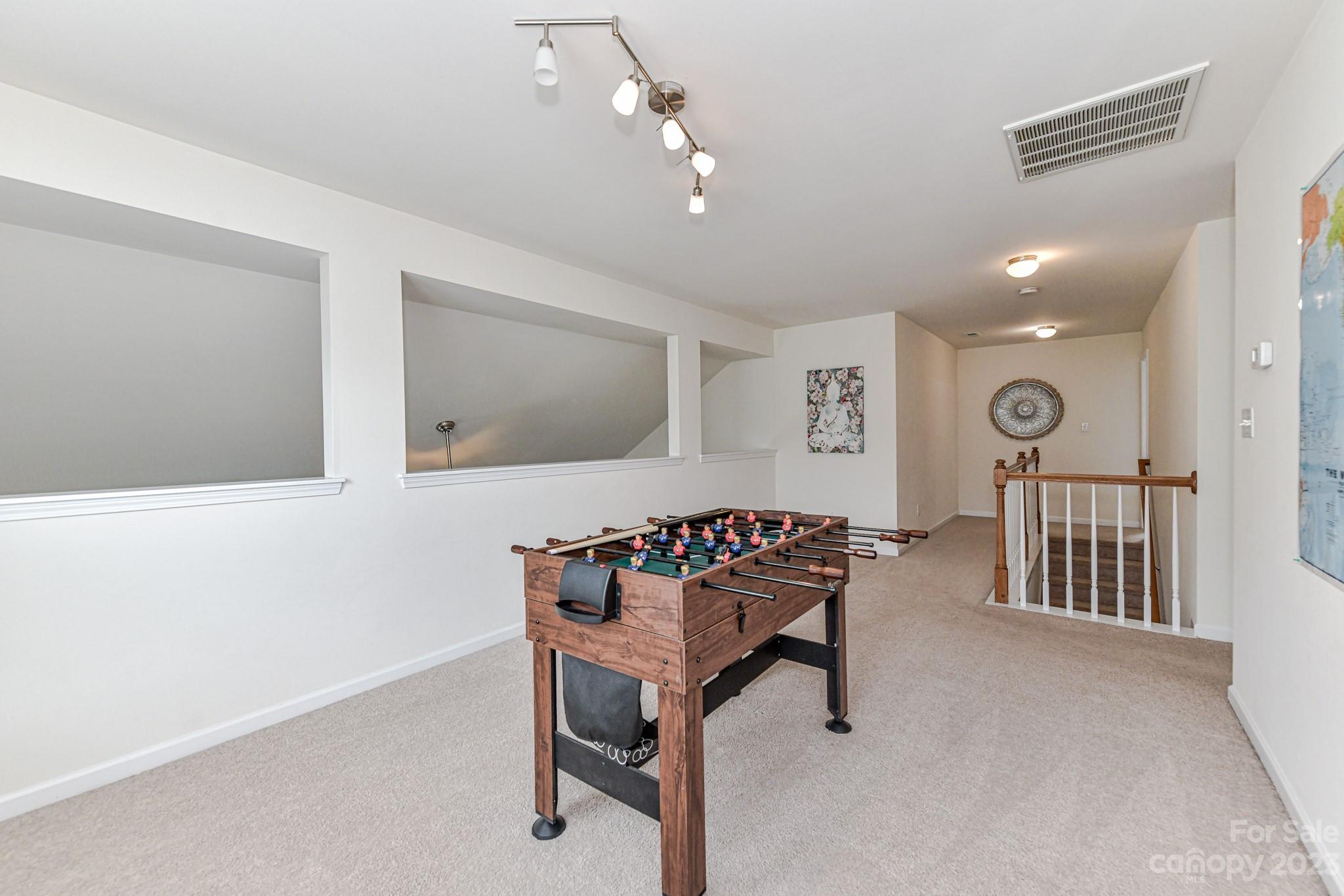 English Trails - Residential