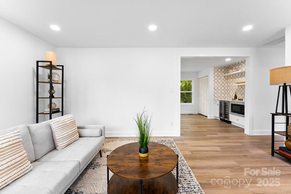 1426 Larkfield Lane