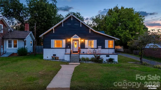 306 Hillcrest Drive, photo 3 of 42