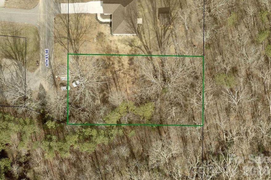 Cleared .46-acre lot in the town of Catawba, NC. This gently sloping lot offers an ideal build site with no HOA! Conveniently located just 3.5 miles from I-40, offering easy access for commuting while maintaining a peaceful setting. Great opportunity to build your primary residence or investment property.