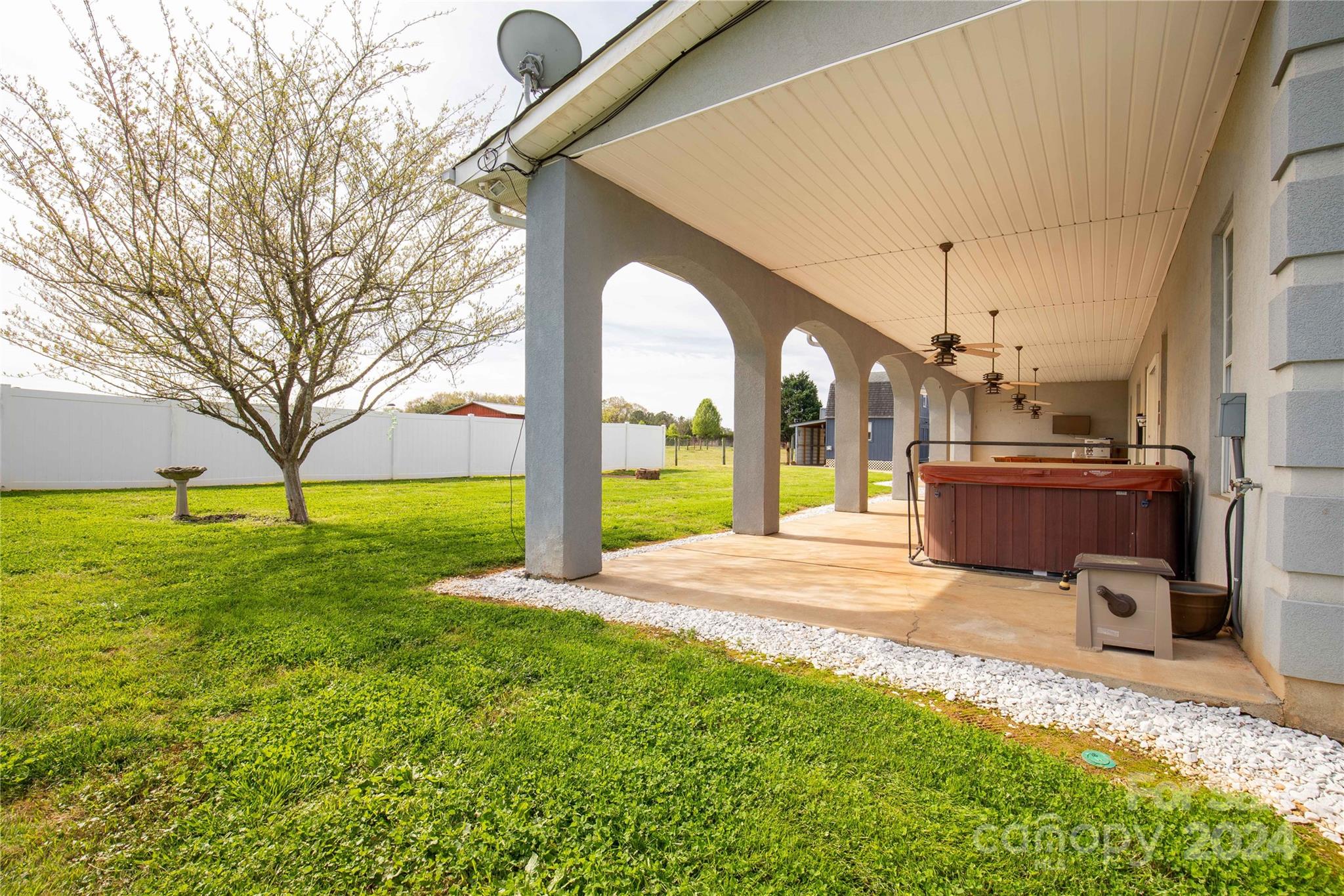 Mallard Lakes - Residential