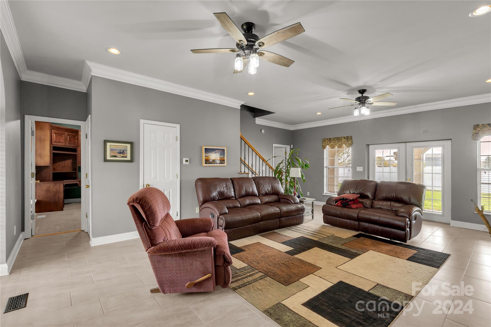 Mallard Lakes - Residential