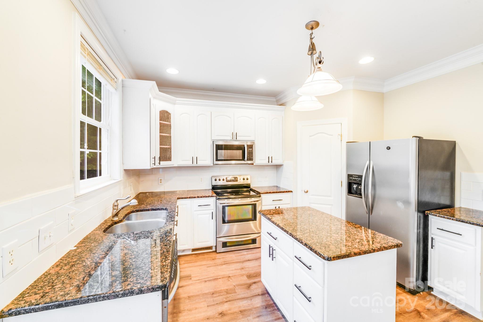 6655 Maple Spring Court