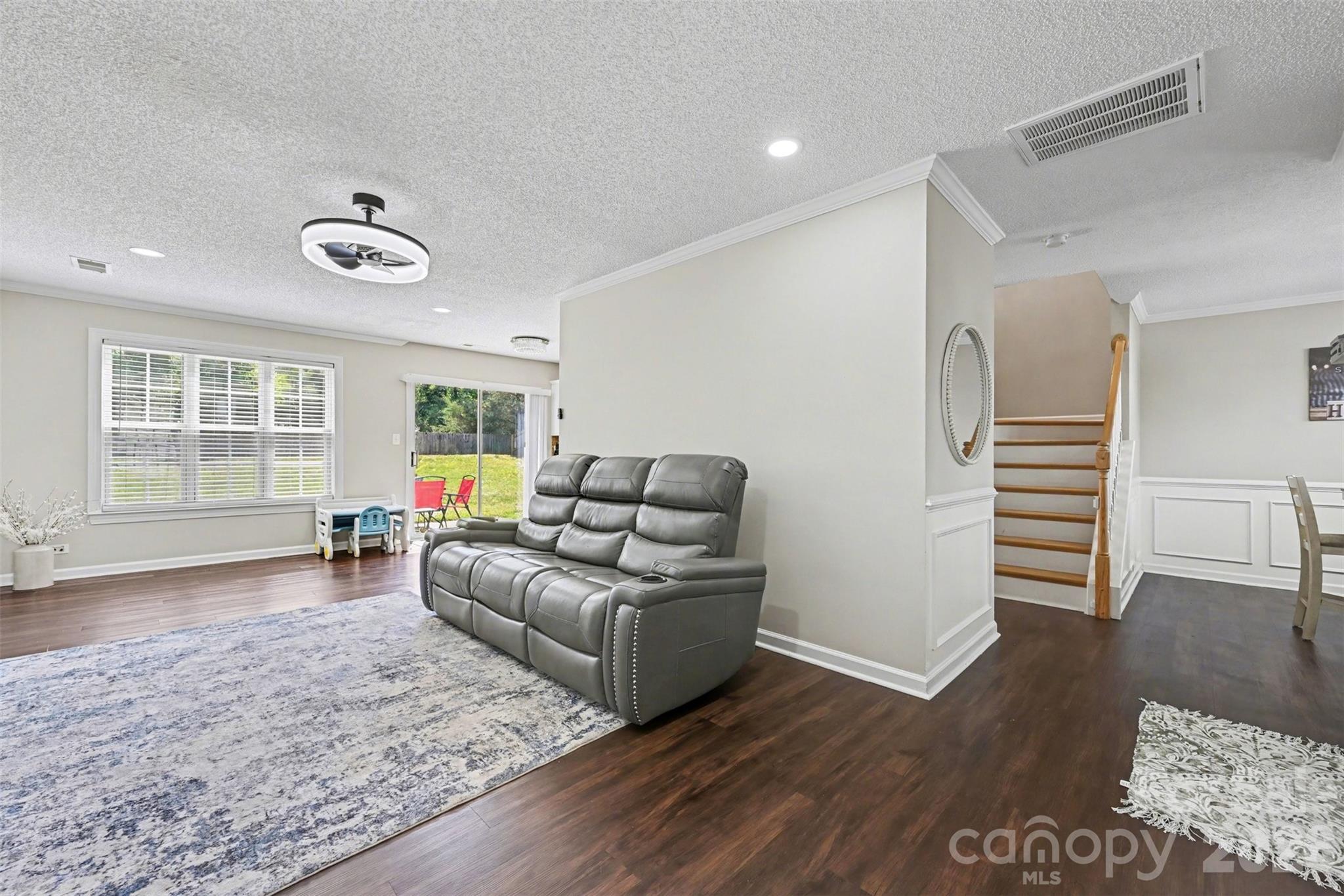 Rocky Ridge - Residential