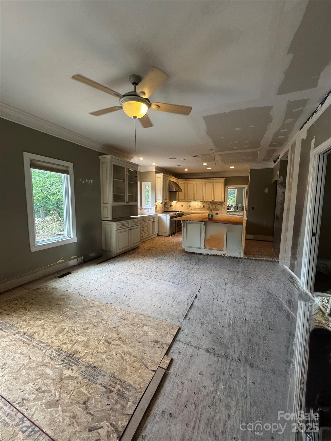 1802 Walden Pond Lane