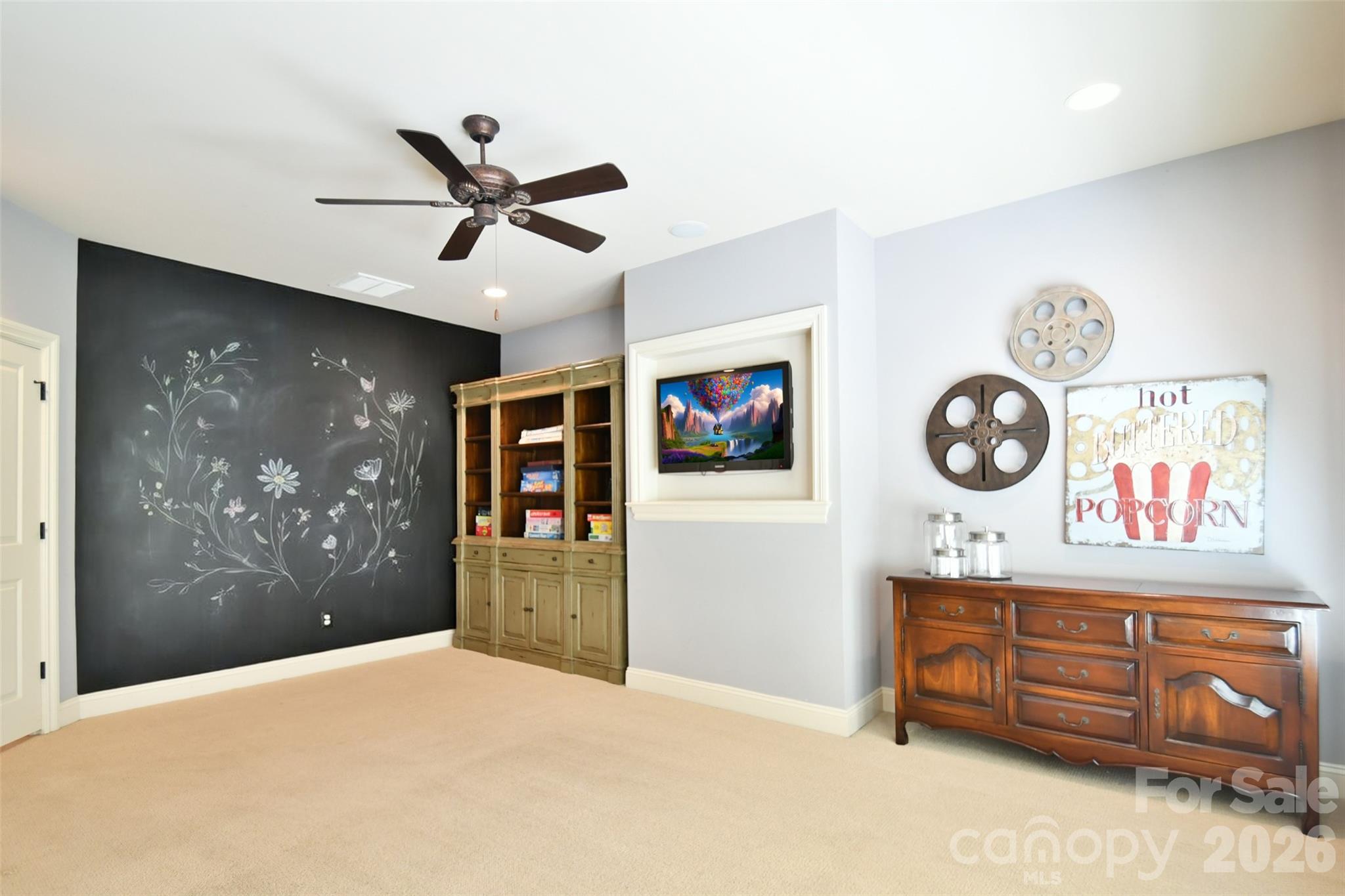 Christenbury Hall - Residential