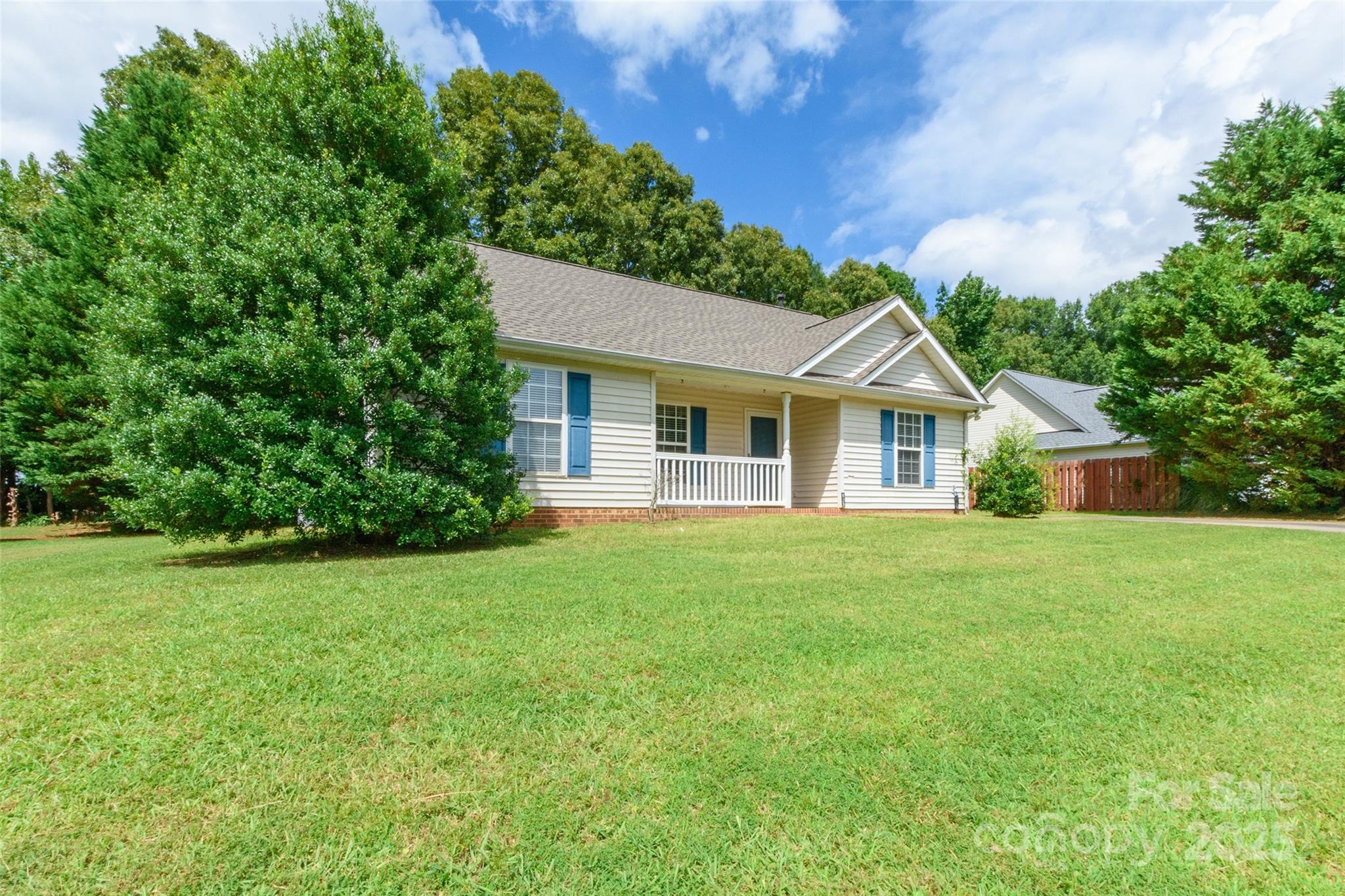823 Prestwick Drive