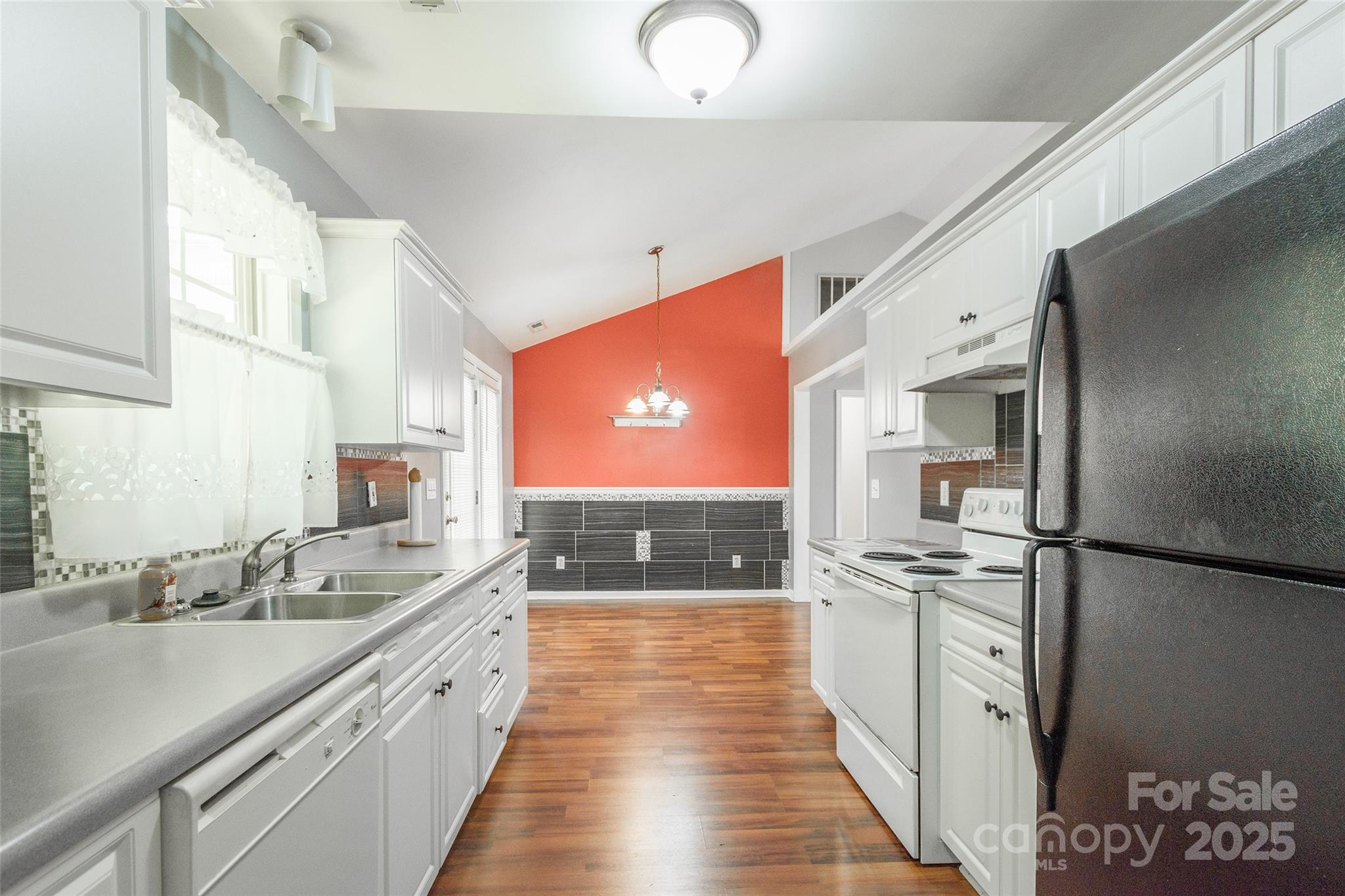 Highland Creek - Residential