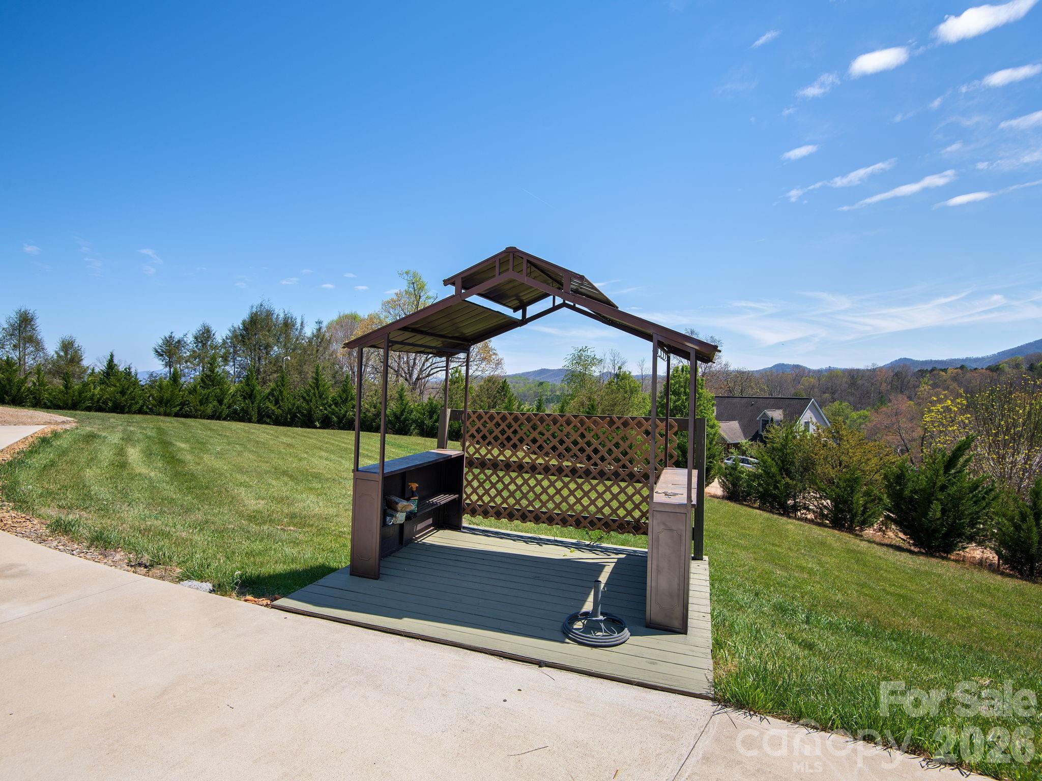 Hawks Landing - Residential