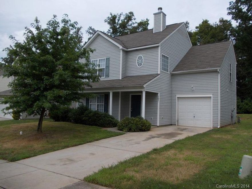 This 2 story home features 4 bedrooms, 2.5 bathrooms and over 1500 square feet.  The main level has a large living room with fireplace and half bath.  Spacious kitchen with dining area.  All bedrooms are upstairs.  Master has walk in closet and private bath with separate tub/shower.  The home is located just off of Valleydale near Fred Alexander Blvd.  Close to Hwy 16 and I-485.  Minutes from I-85, I-77, Charlotte Airport or Uptown.  Rent this home with first months rent and $995 deposit.